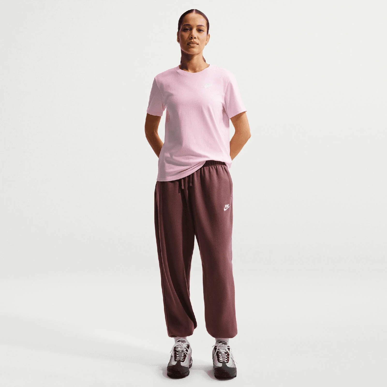 Nike Sportswear Club Essentials Womens T-Shirt - Image 6