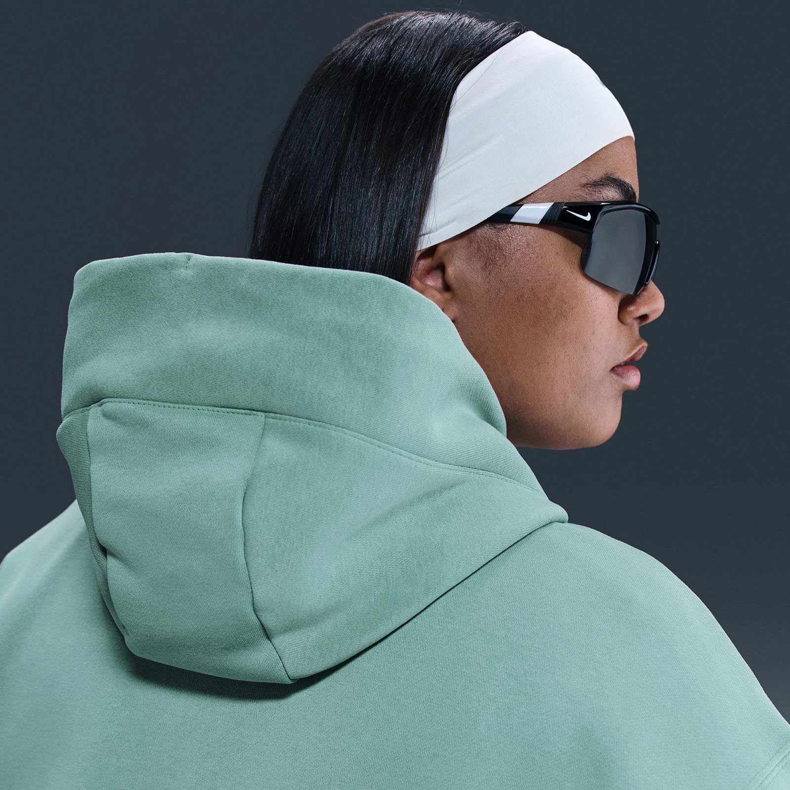 Nike Sportswear Phoenix Fleece Womens Oversized Pullover Hoodie (Plus Size) - Image 4