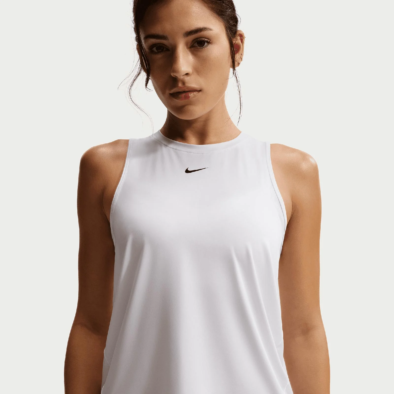 Nike One Classic Womens Dri-FIT Tank Top - Image 3