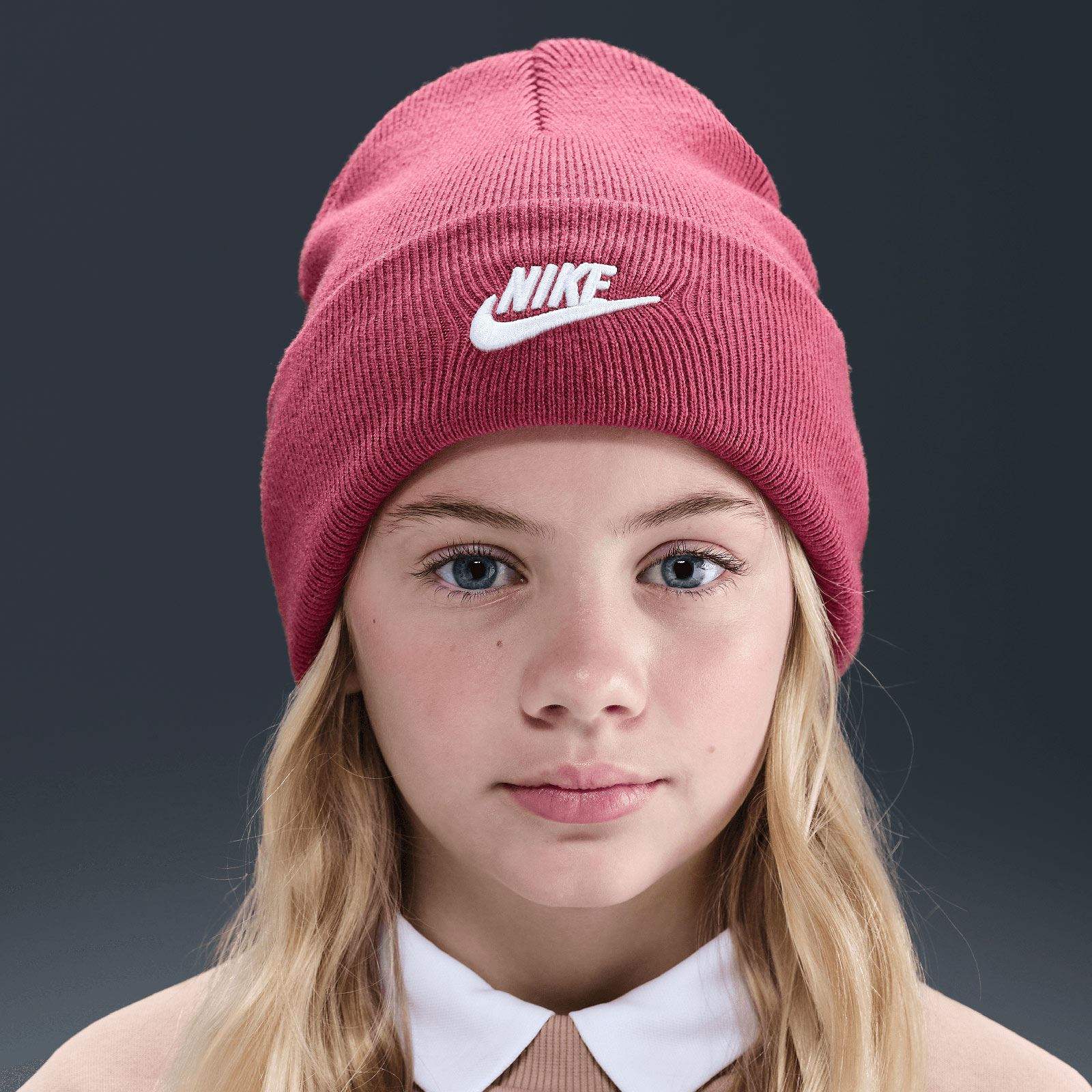 Nike Peak Kids Beanie - Image 5
