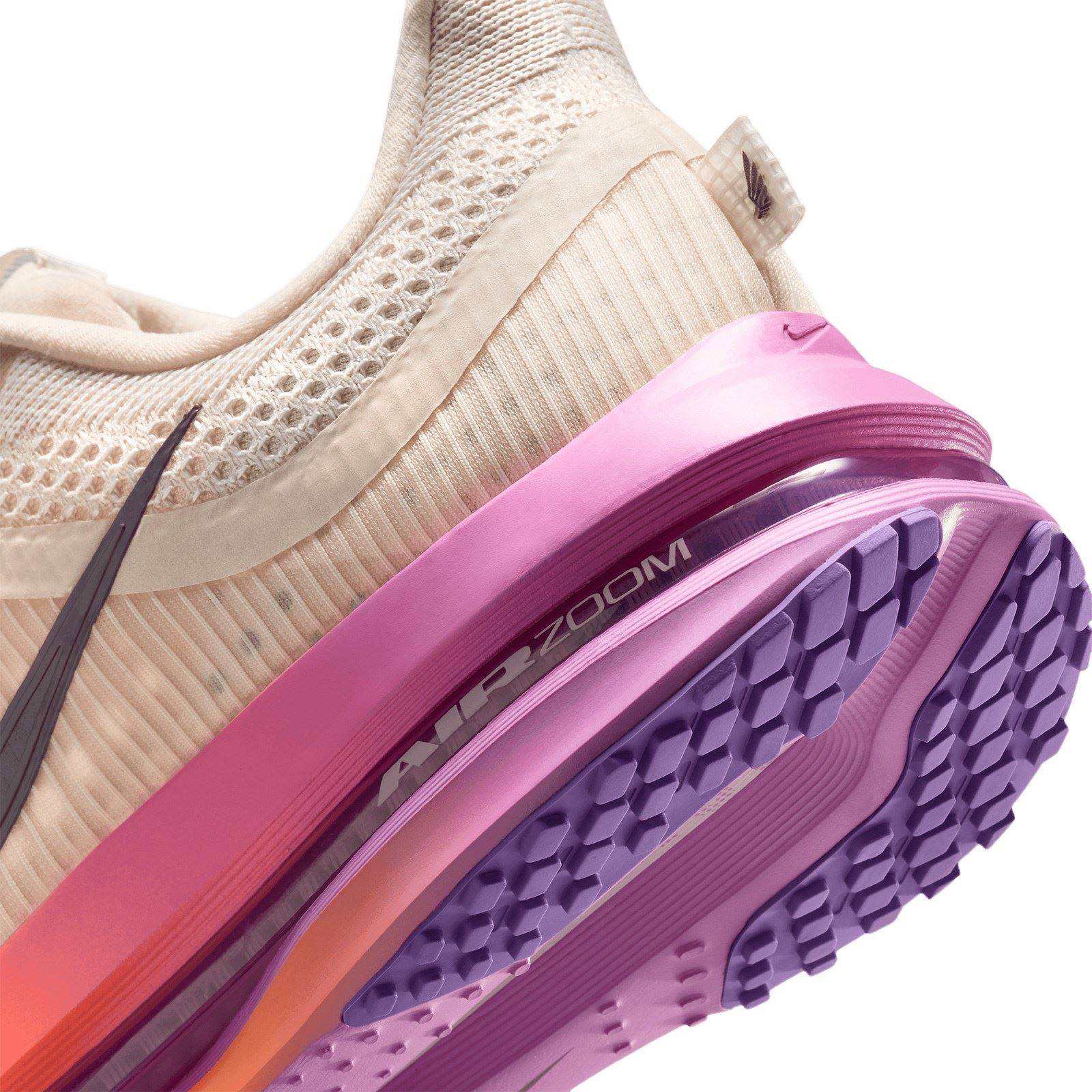Nike Pegasus Premium Womens Road Running Shoes - Image 6
