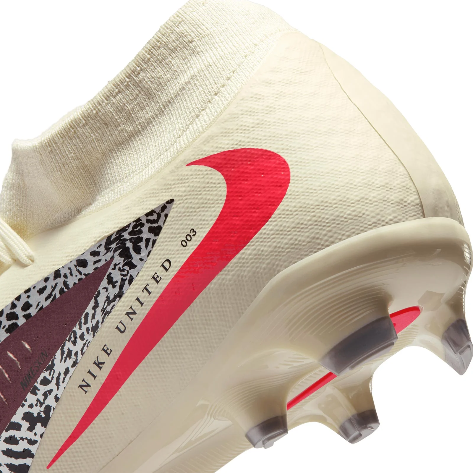 Nike United Phantom 6 High Academy Multi-Ground Football Boots - Image 6