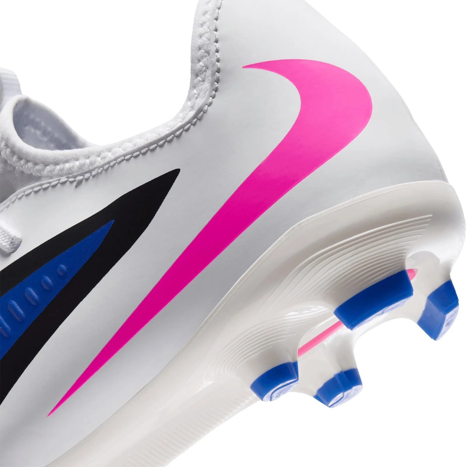 Nike Jr. Phantom 6 Low Academy Kids Multi-Ground Football Boots - Image 6