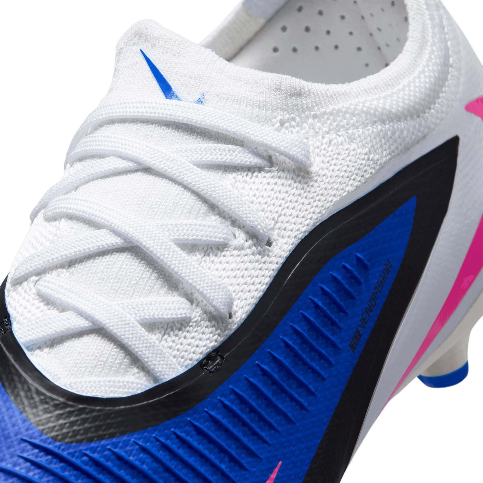 Nike Jr. Phantom 6 Low Pro Kids Multi-Ground Football Boots - Image 5