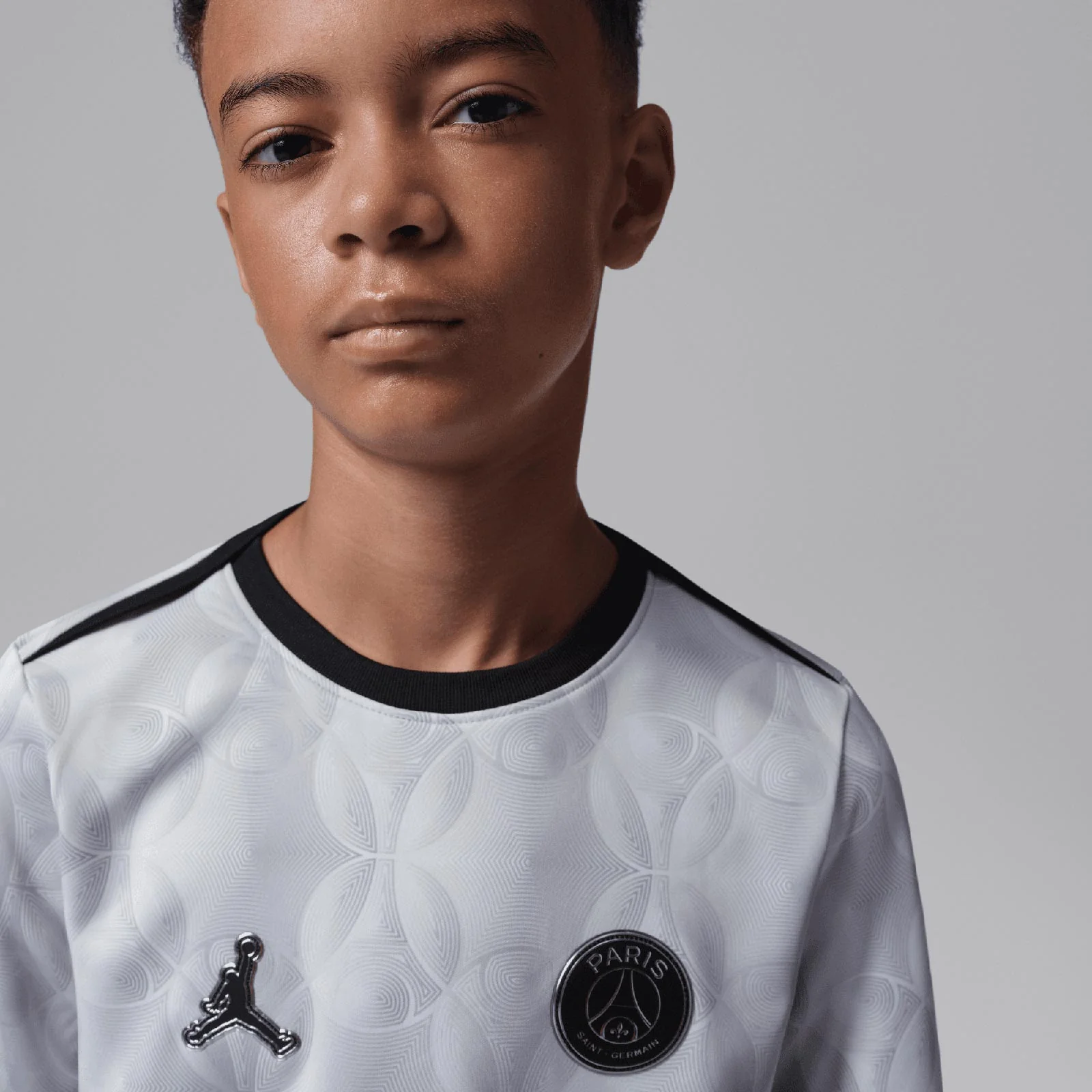Nike Jordan Paris Saint-Germain Strike Night Edition Kids Dri-FIT Soccer Long-Sleeve Knit Top - Image 3