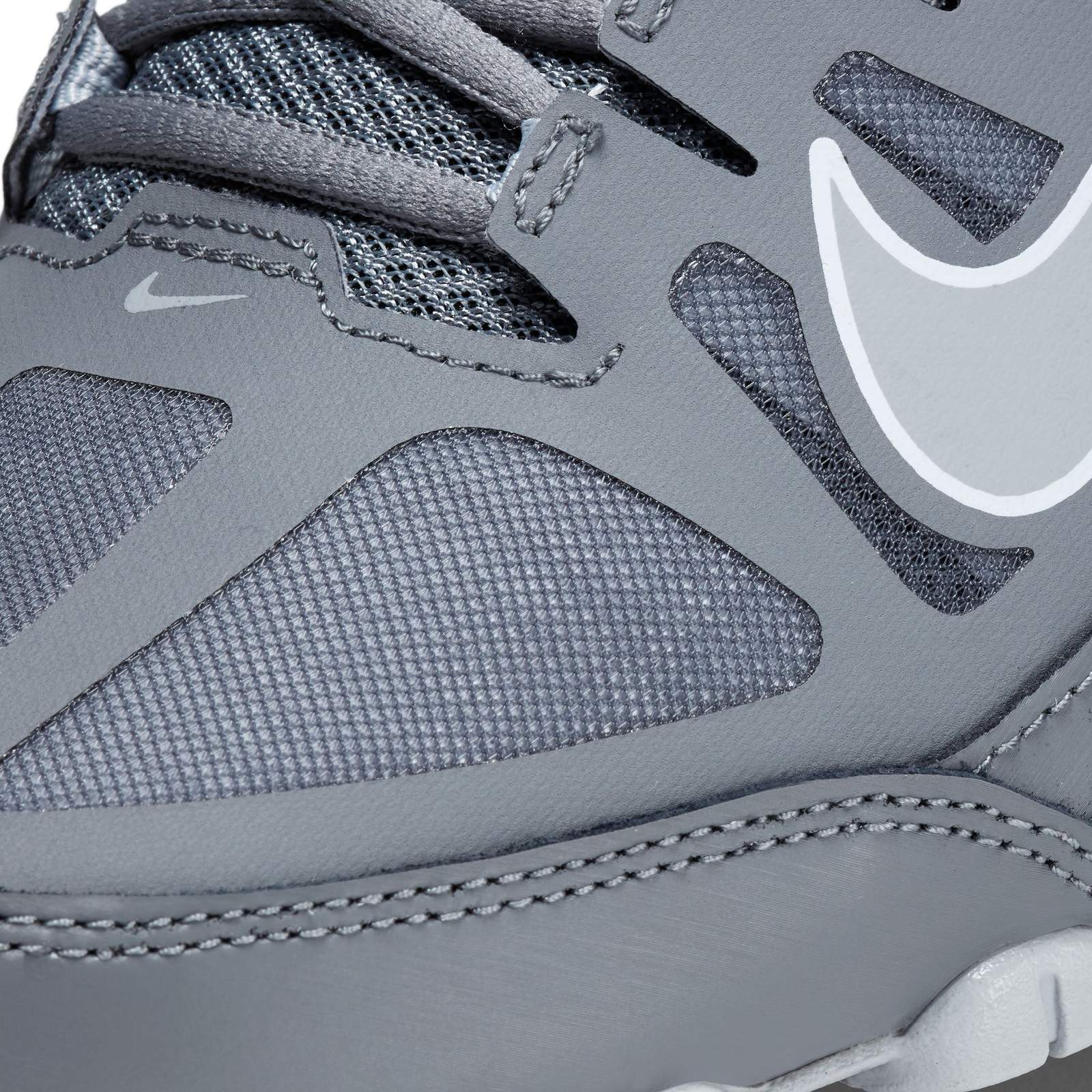 Nike Reax 8 Tr Mens Workout Shoes - Image 6