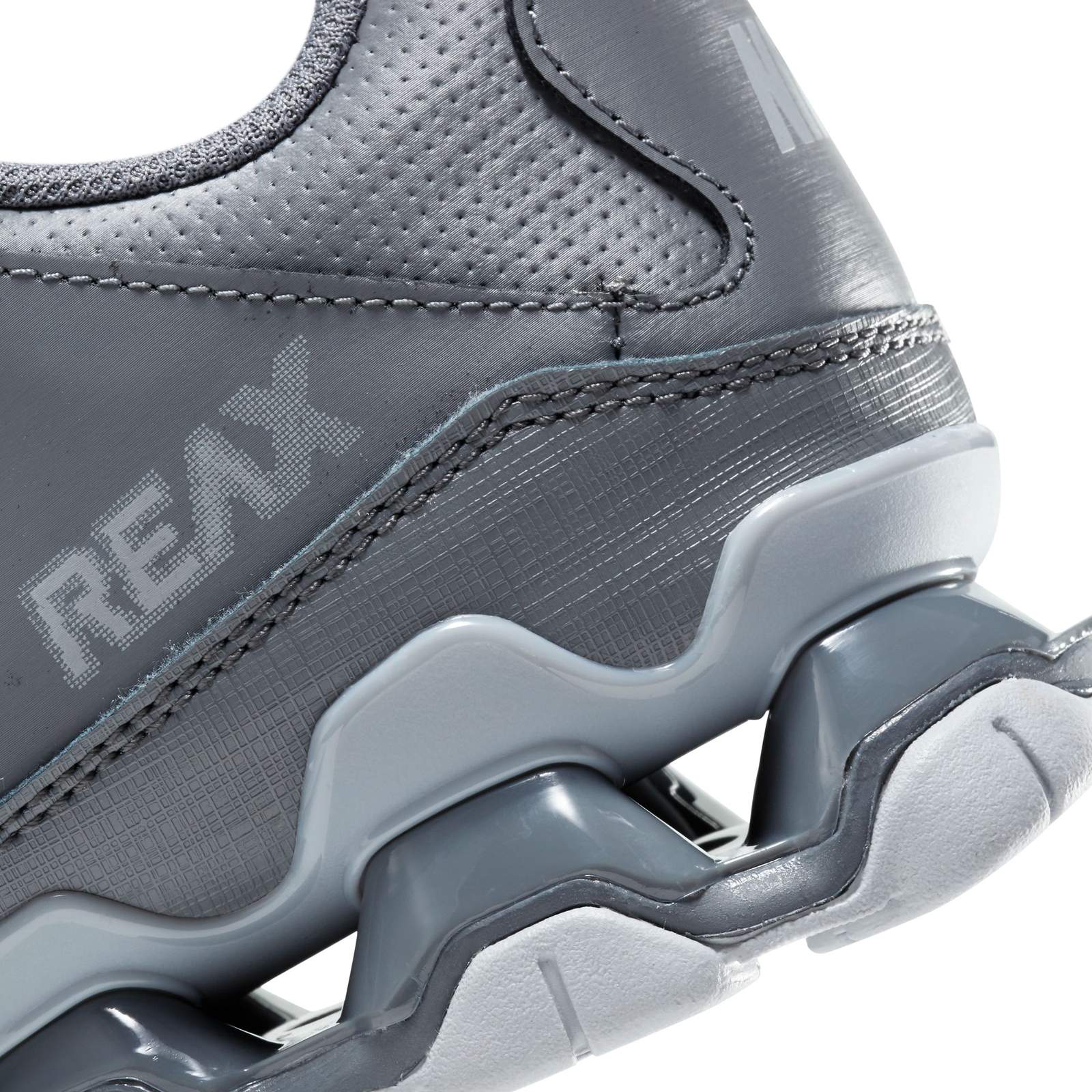 Nike Reax 8 Tr Mens Workout Shoes - Image 7