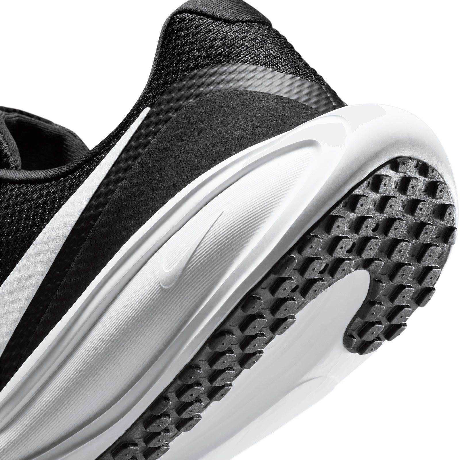 Nike Revolution 8 Mens Road Running Shoes - Image 6
