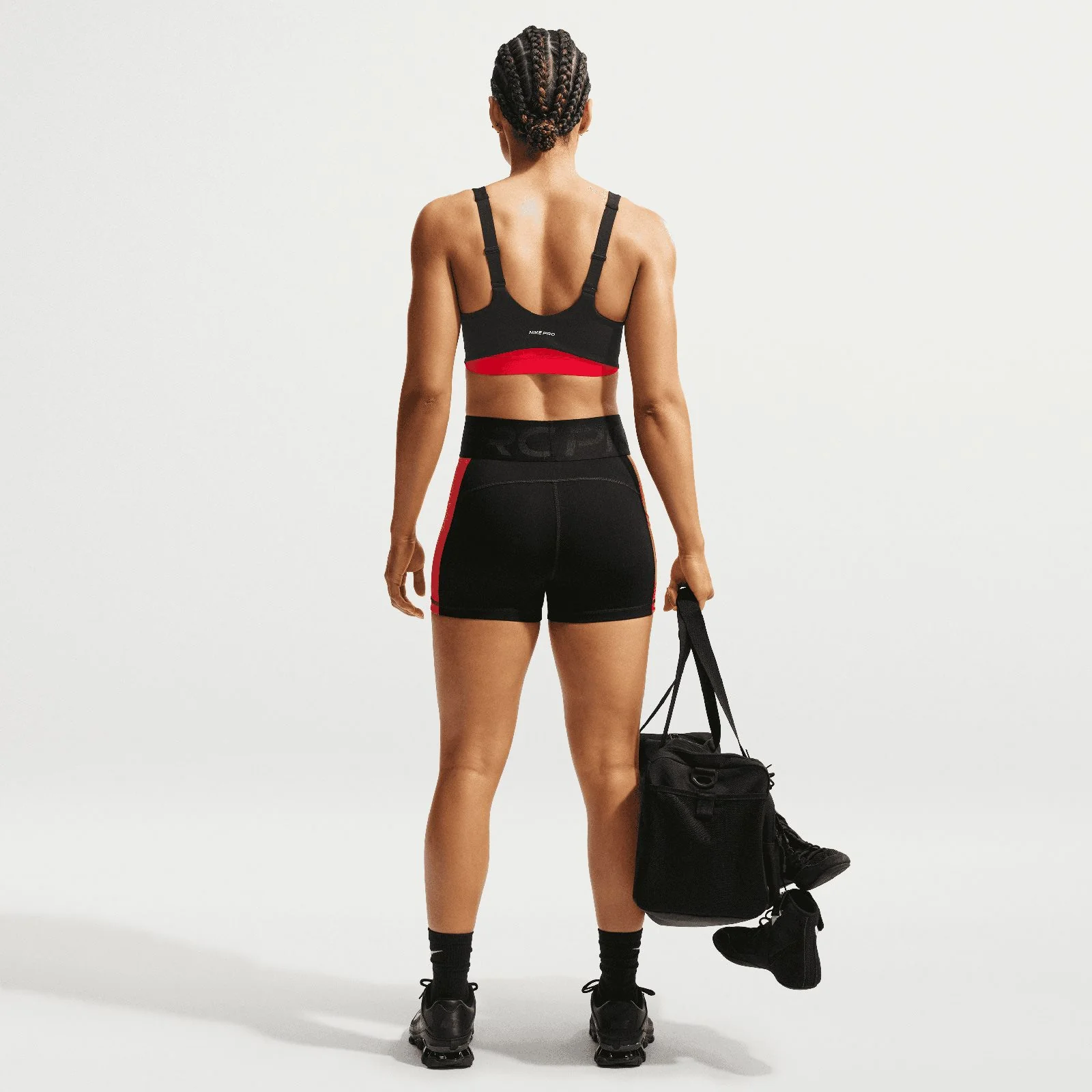 Nike Pro Sculpt Womens Medium-Support Lightly Lined Strappy Sports Bra - Image 4