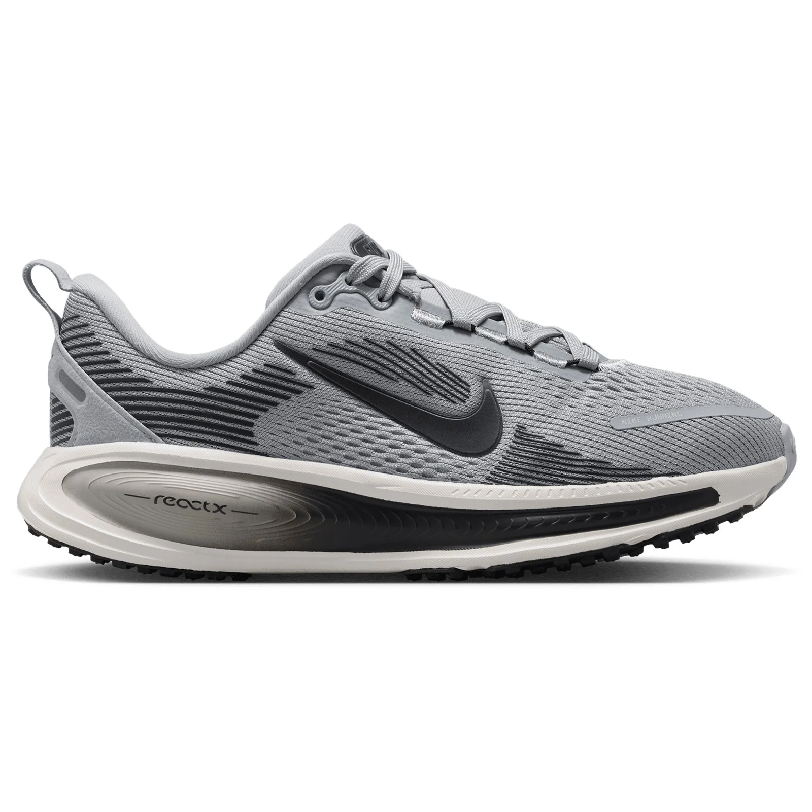 Nike Vomero 18 Kids Road Running Shoe