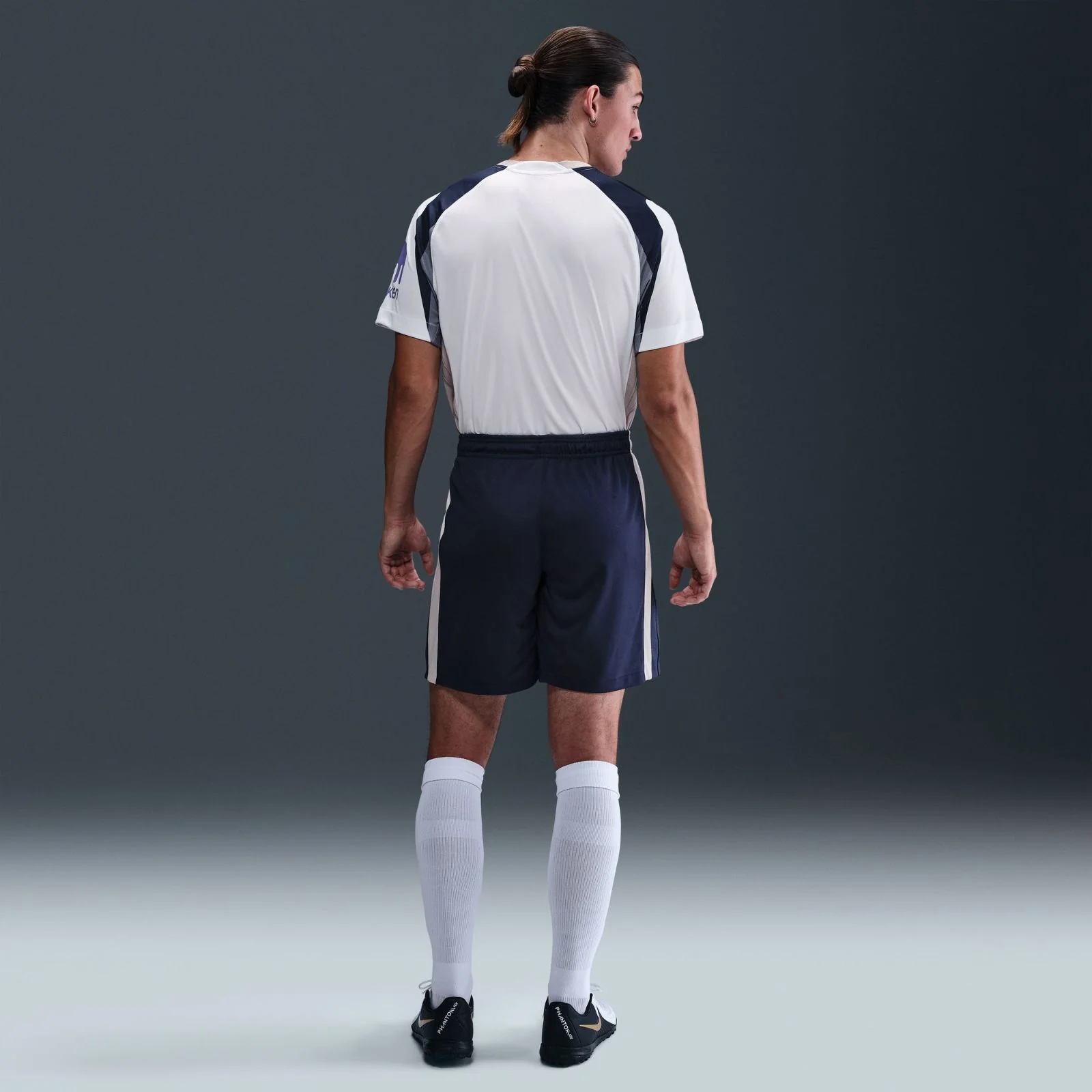 Nike Tottenham Hotspur 2025/26 Home Short - Image 8