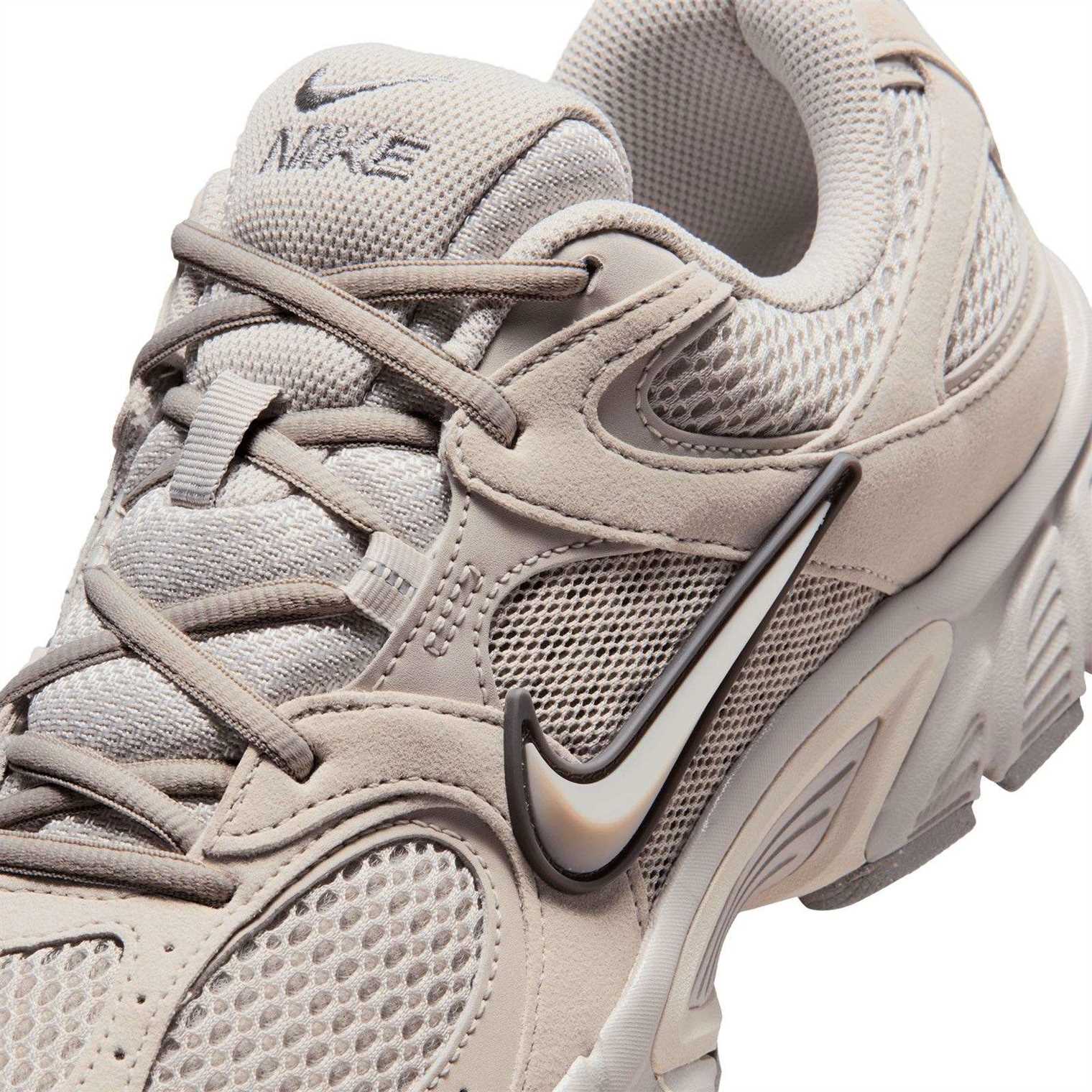 Nike V5 RNR Mens Shoes - Image 5