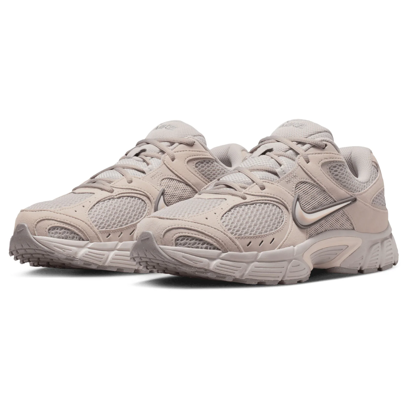 Nike V5 RNR Mens Shoes - Image 8