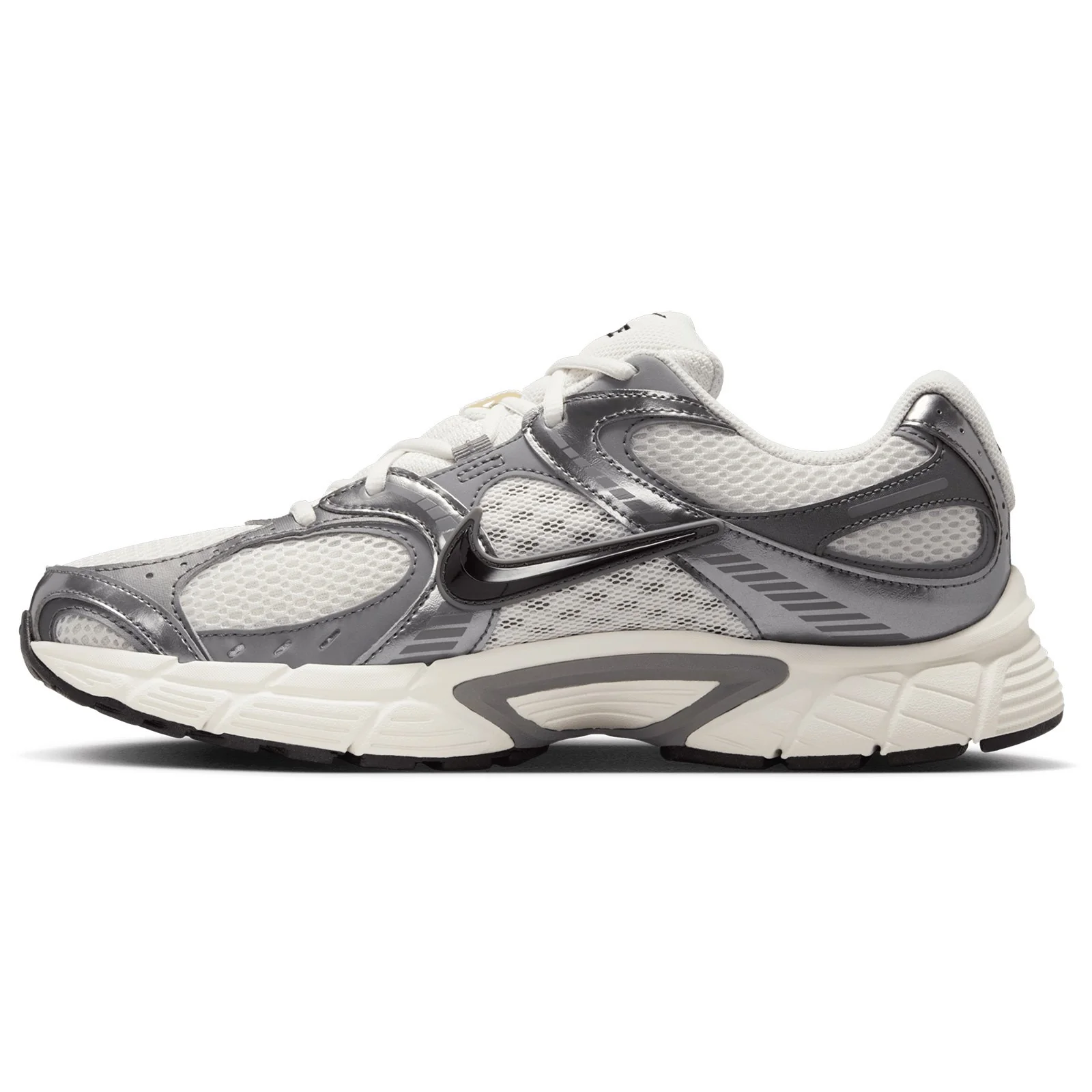 Nike V5 RNR Mens Shoes - Image 2