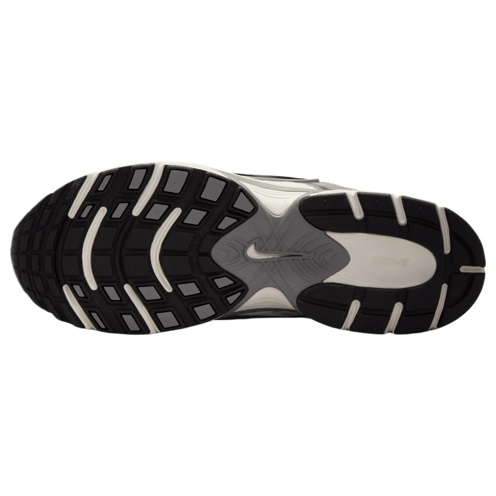 Nike V5 RNR Mens Shoes - Image 4