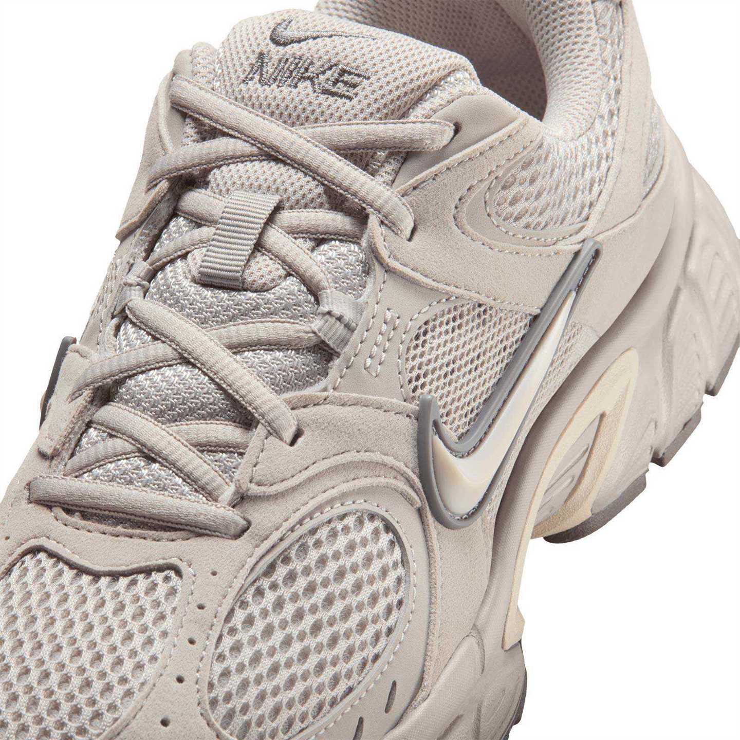 Nike V5 RNR Womens Shoes - Image 5