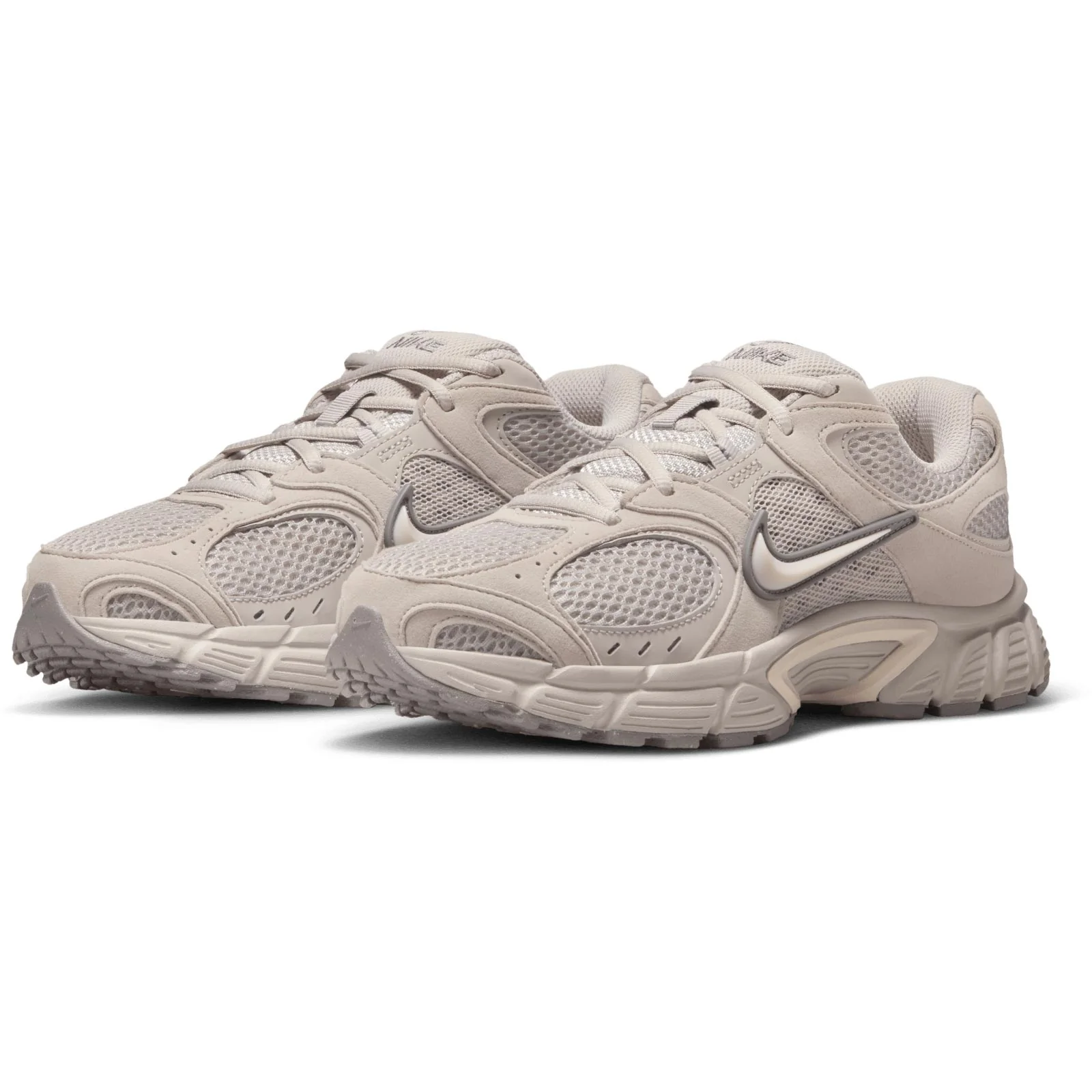 Nike V5 RNR Womens Shoes - Image 8