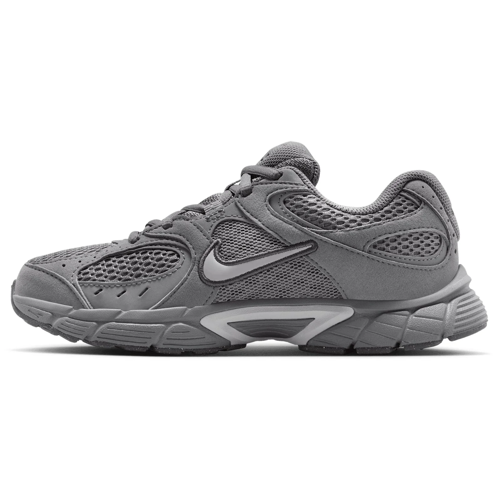 Nike V5 Runner Suede Kids Shoes - Image 2