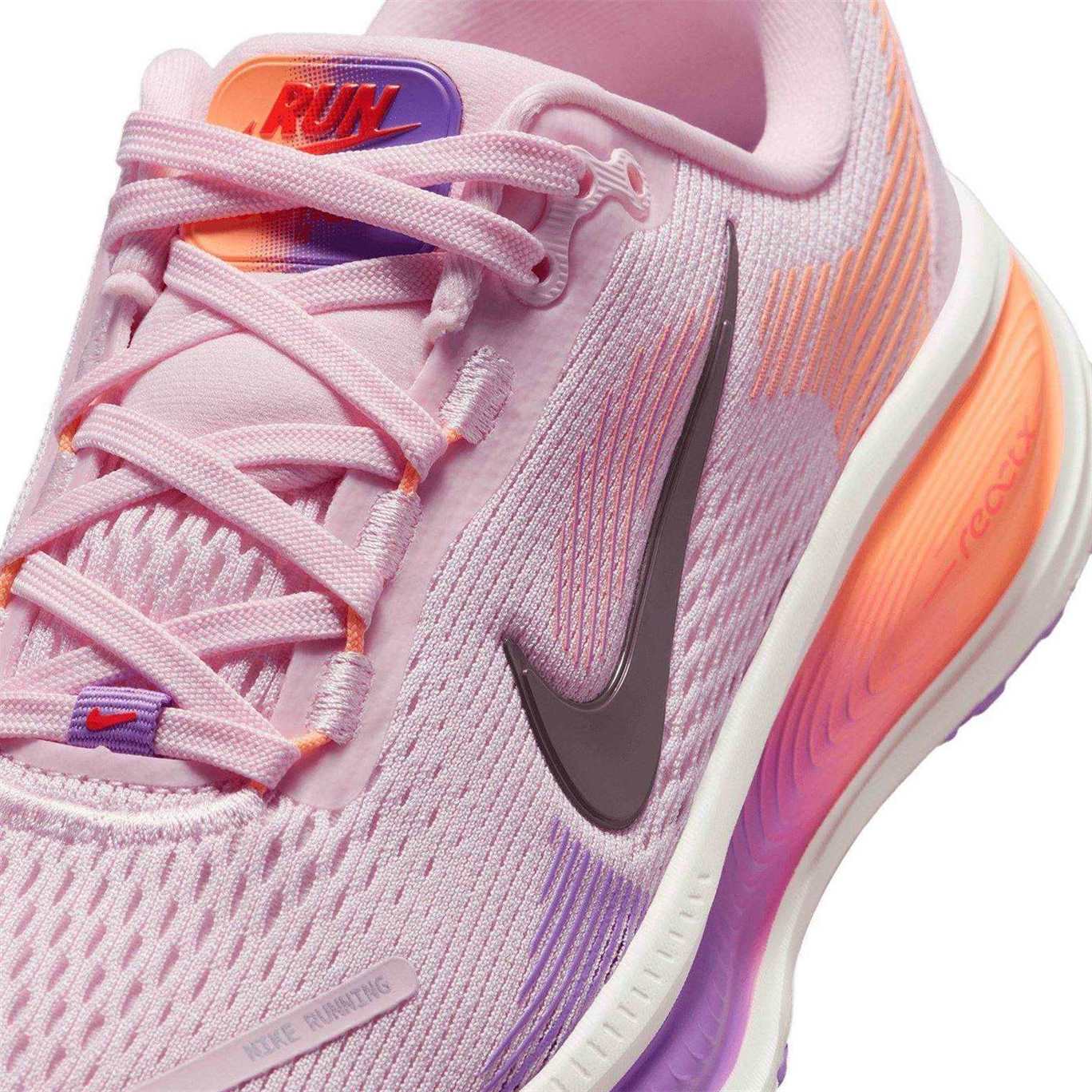 Nike Vomero 18 Kids Road Running Shoes - Image 5