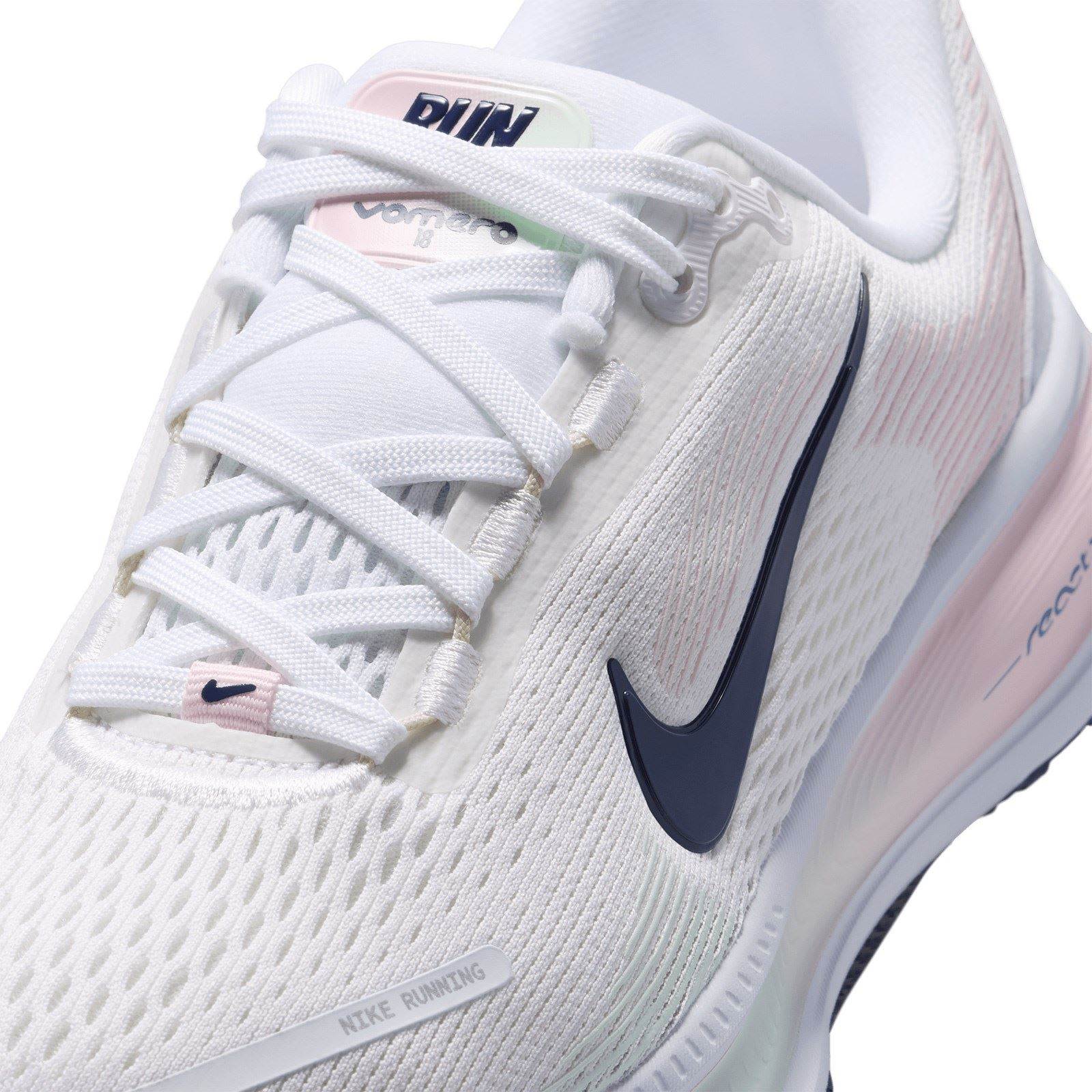 Nike Vomero 18 Kids Road Running Shoes - Image 5