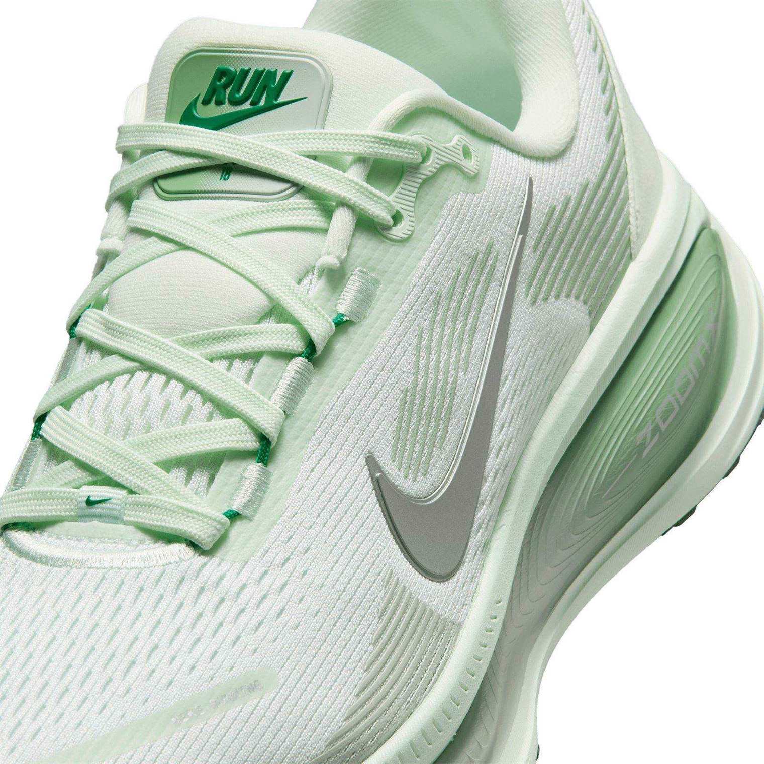 Nike Vomero 18 Womens Road Running Shoes - Image 5