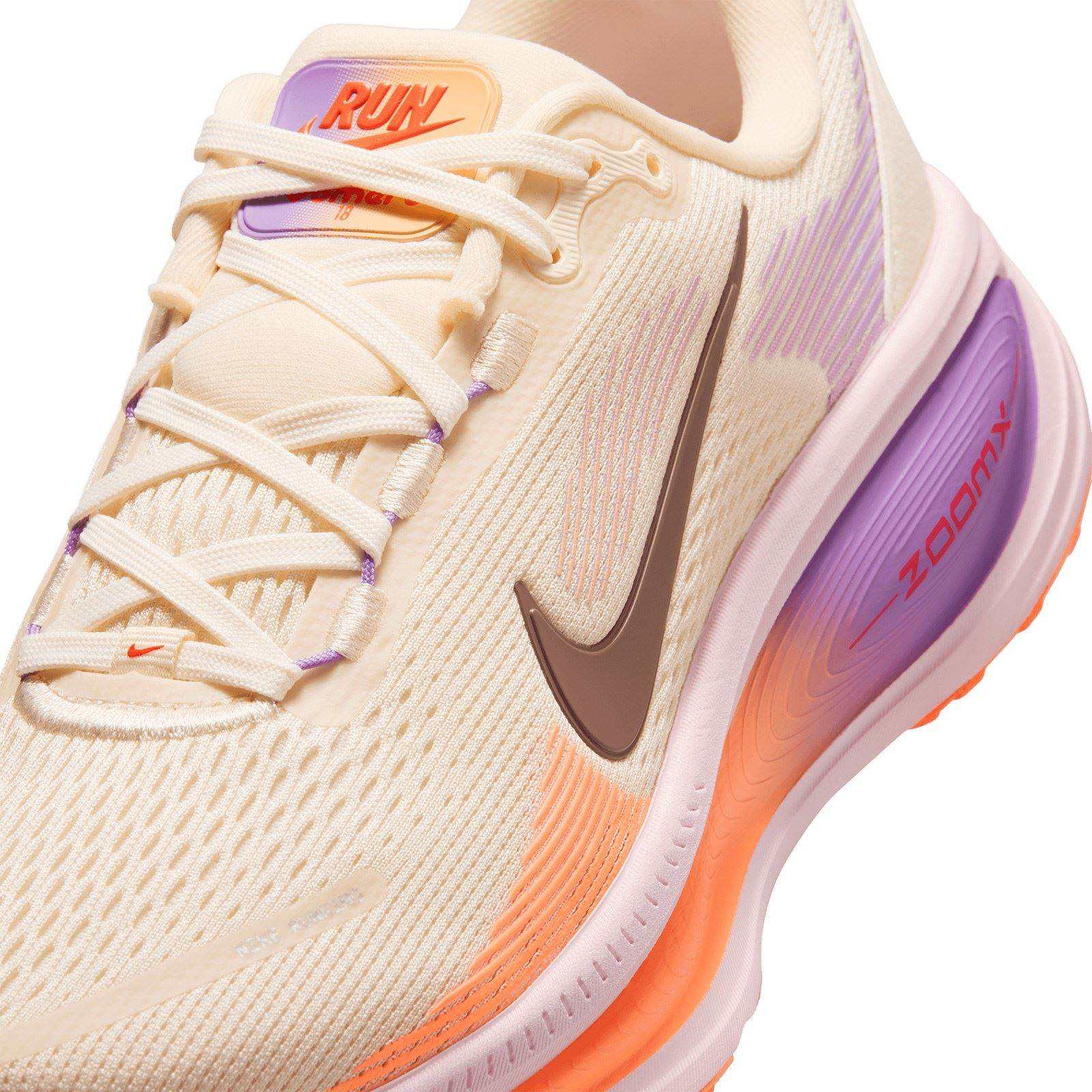 Nike Vomero 18 Womens Road Running Shoes - Image 5