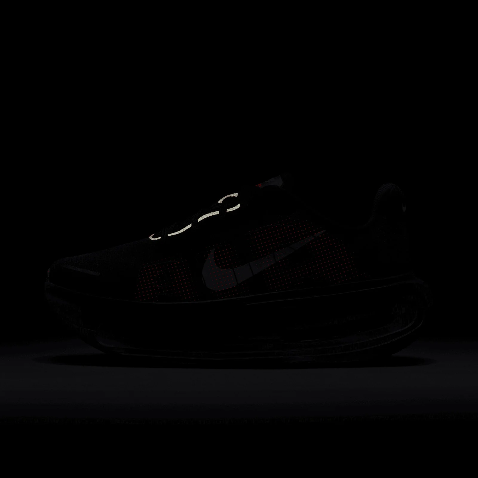 Nike Vomero Premium Womens Road Running Shoes - Image 9