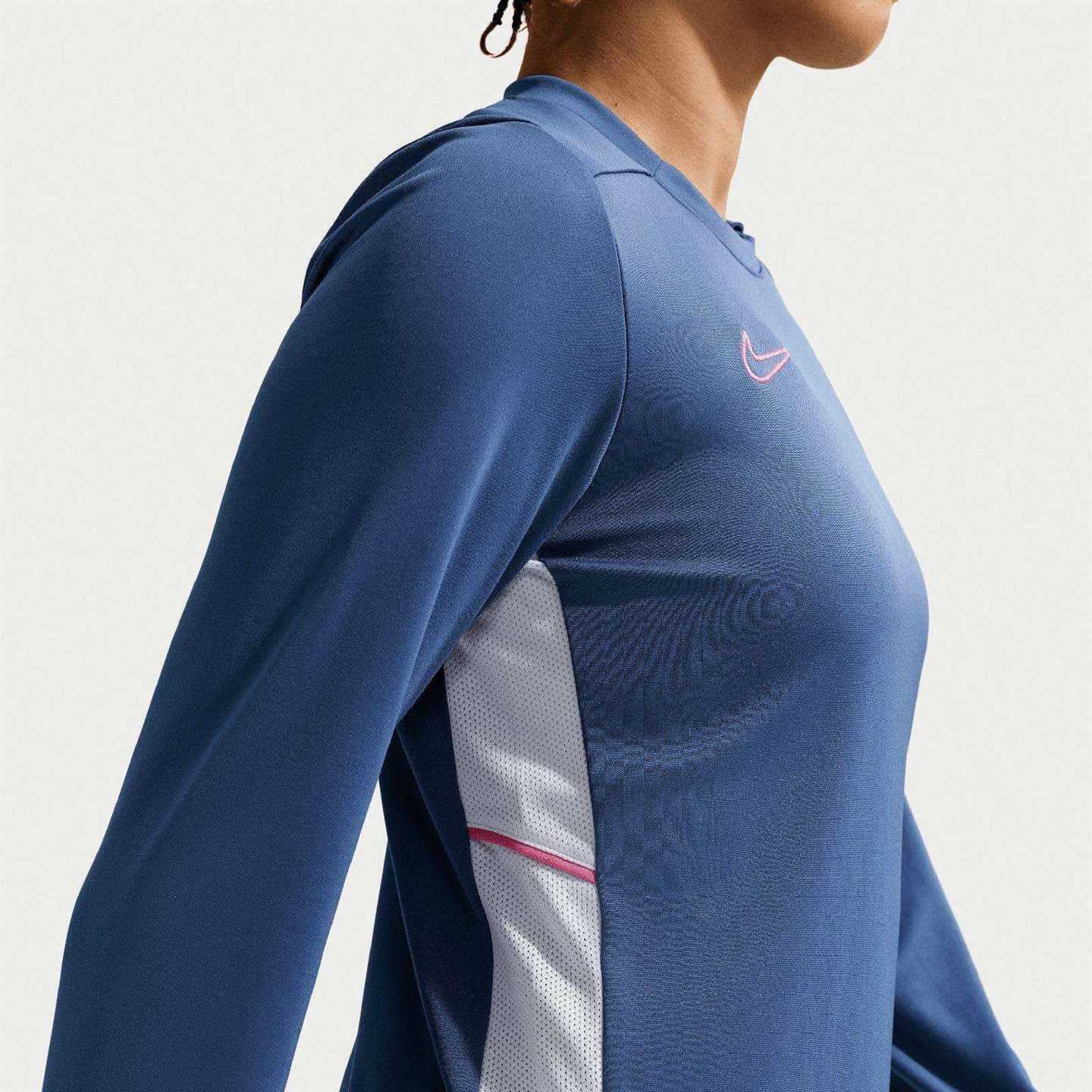 Nike Academy Womens Dri-FIT Crew-Neck Long-Sleeve Soccer Top - Image 4