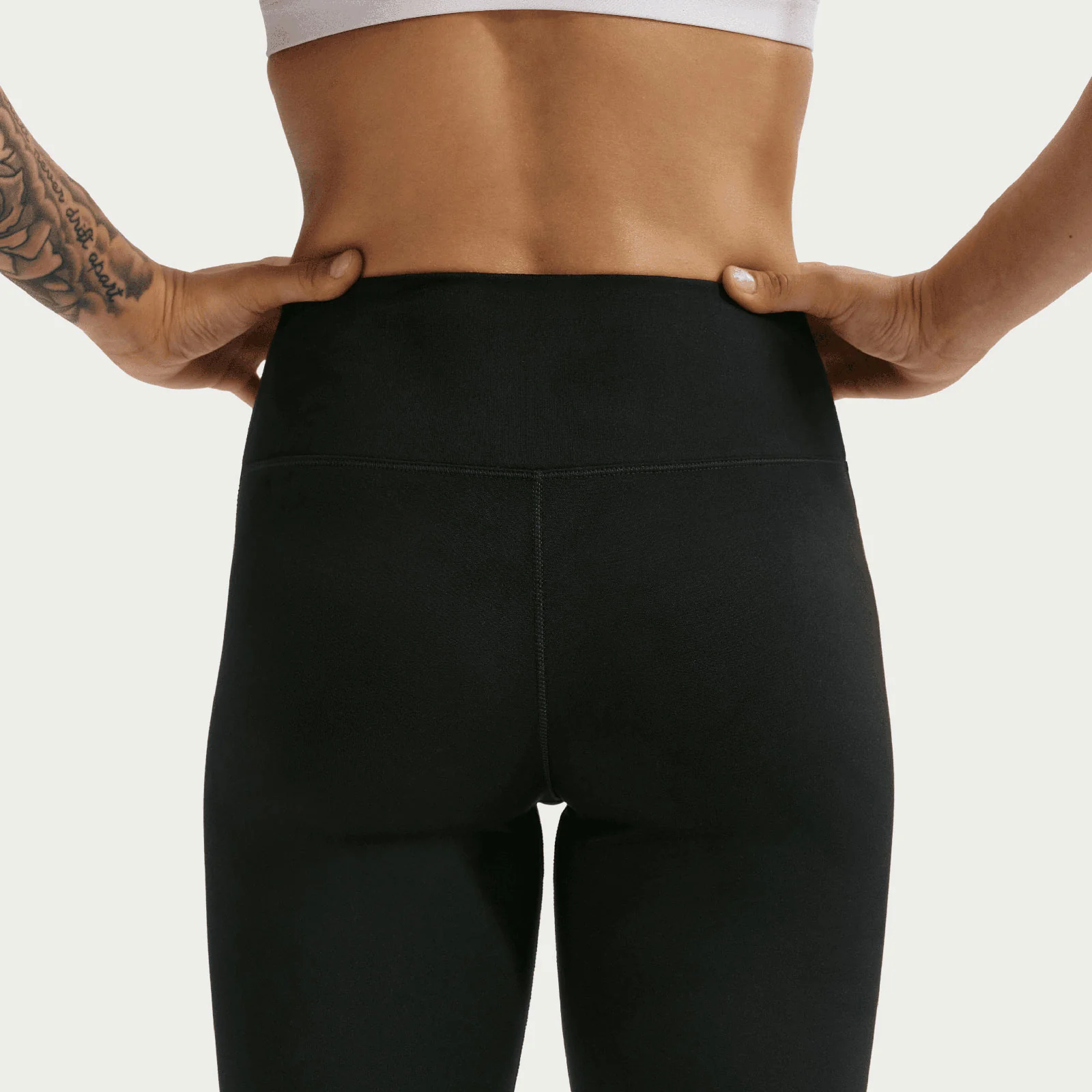 Nike One Seamless Front Womens High-Waisted Full-Length Leggings - Image 4