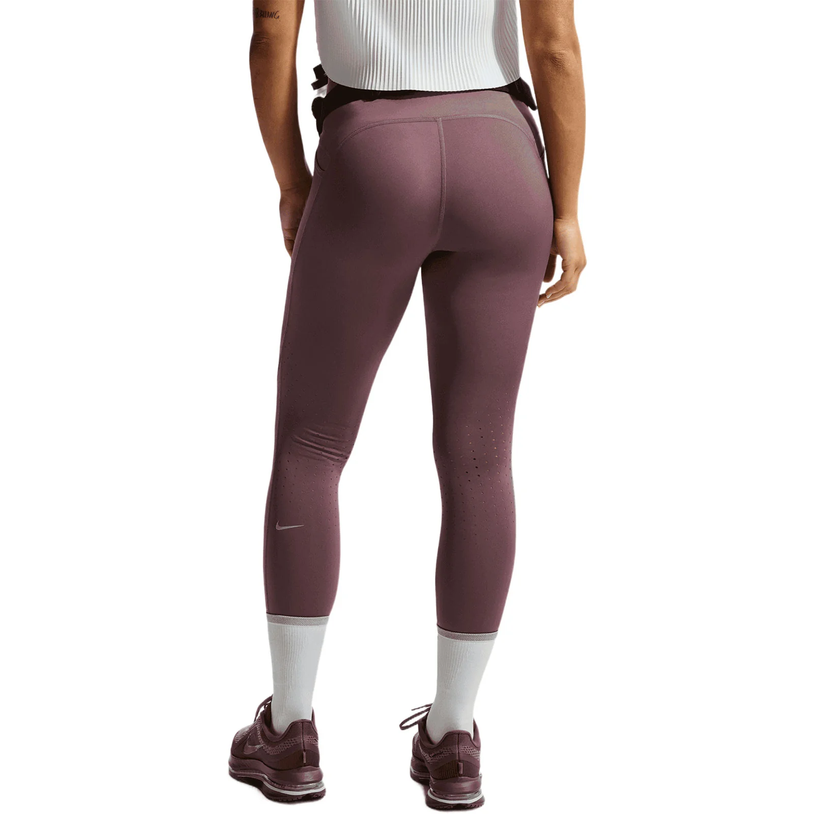 Nike Swift Womens High-Waisted 7/8 Running Leggings with Pockets - Image 2