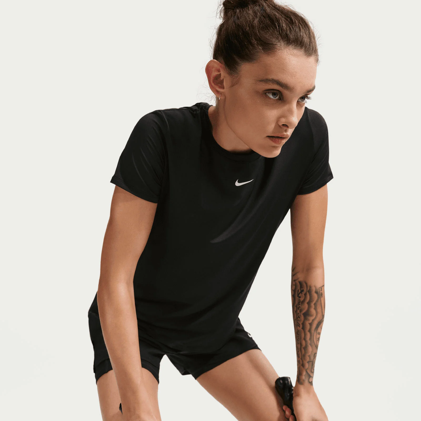 Nike W NK ONE CLASSIC DF SS TOP Black - Image 5