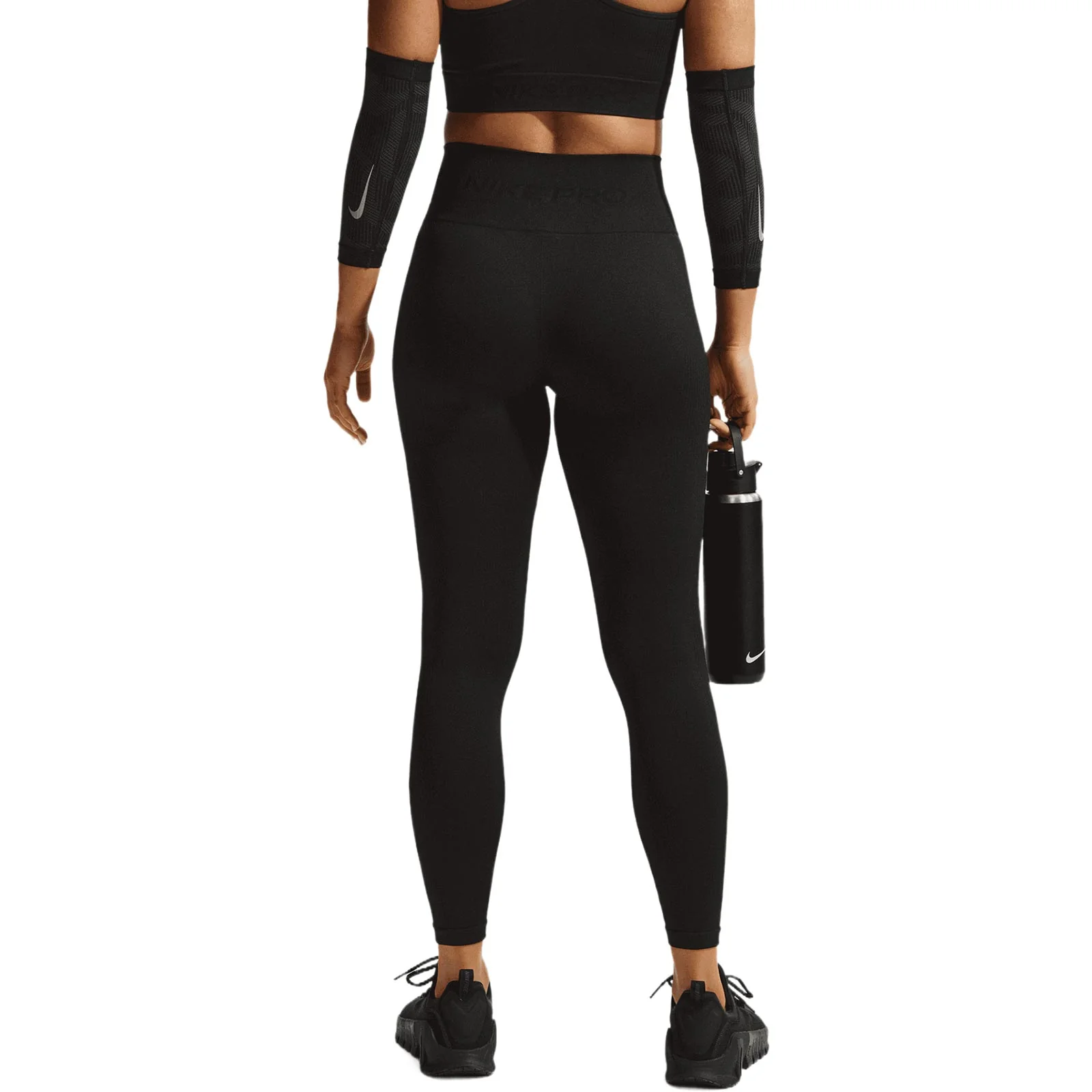 Nike Pro Seamless Womens High-Waisted 7/8 Leggings - Image 2
