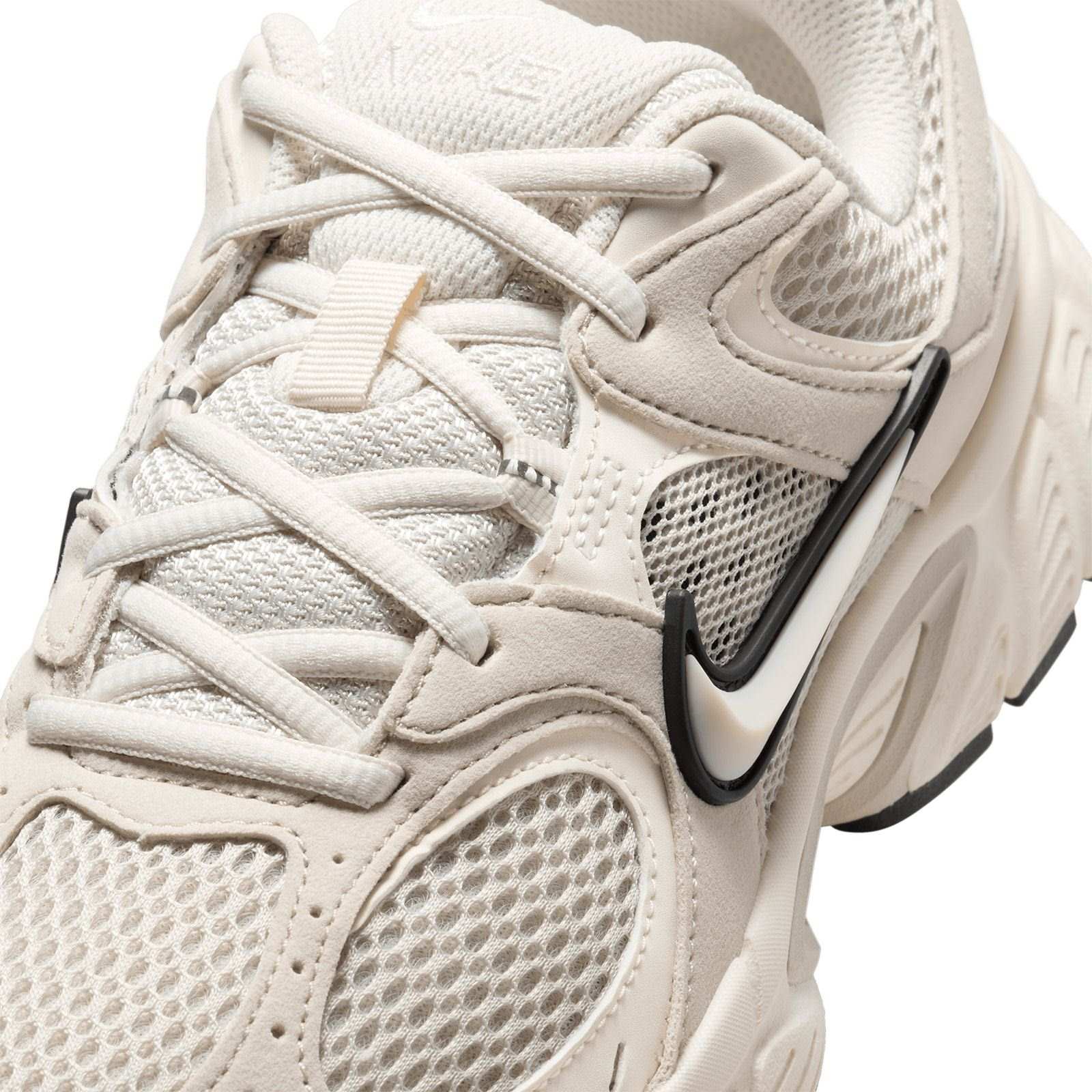 Nike V5 RNR Womens Shoes - Image 5