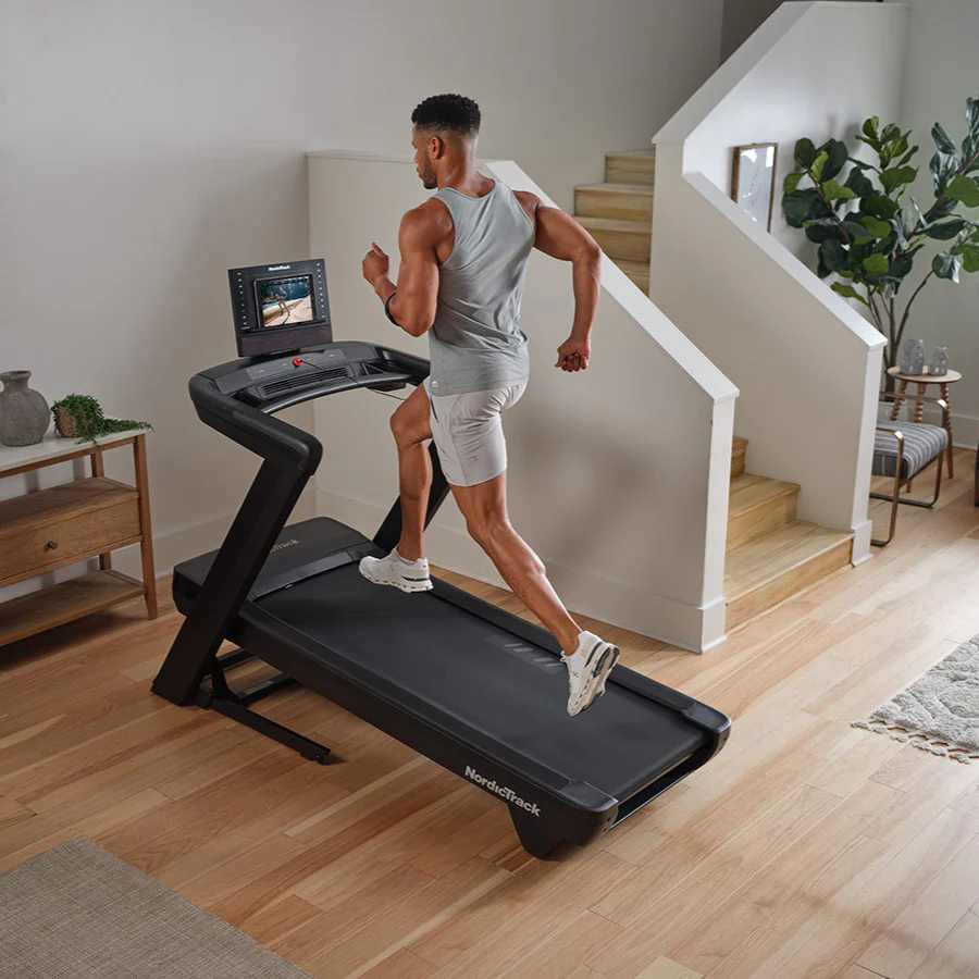 NordicTrack Commercial LE - Image 10