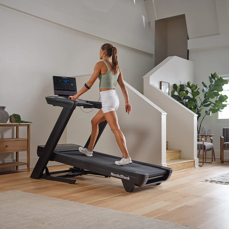 NordicTrack Commercial LE - Image 9