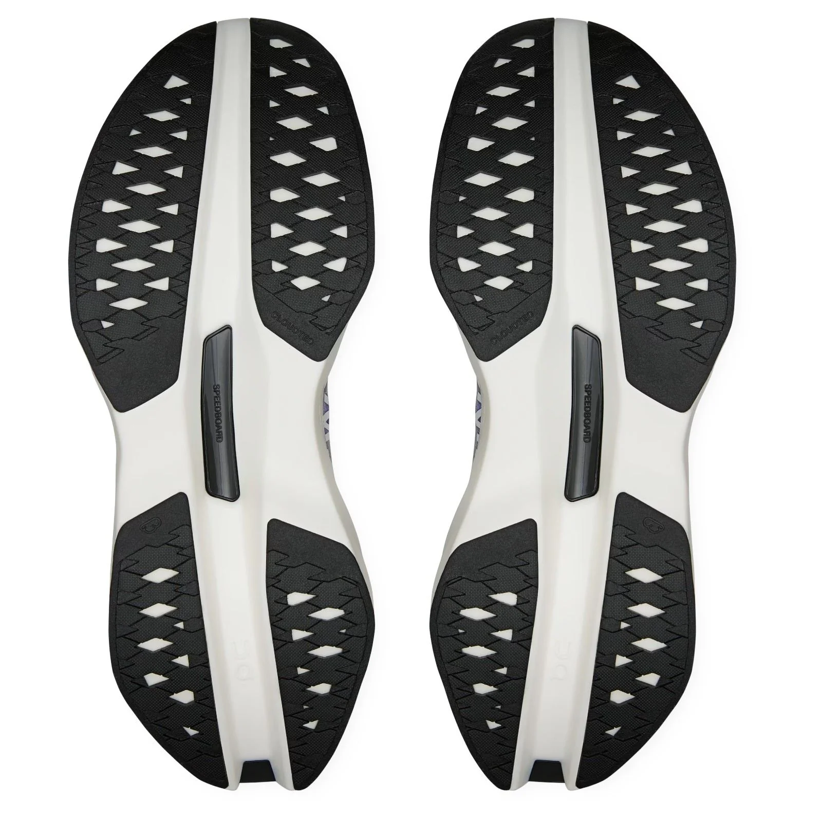 ON Cloudboom Max Lightweight Womens Road Running Shoes - Image 4