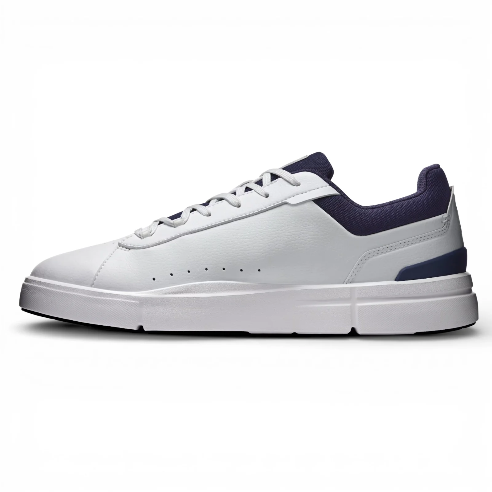 On The Roger Advantage Helion™ Superfoam Mens Tennis Shoes - Image 2