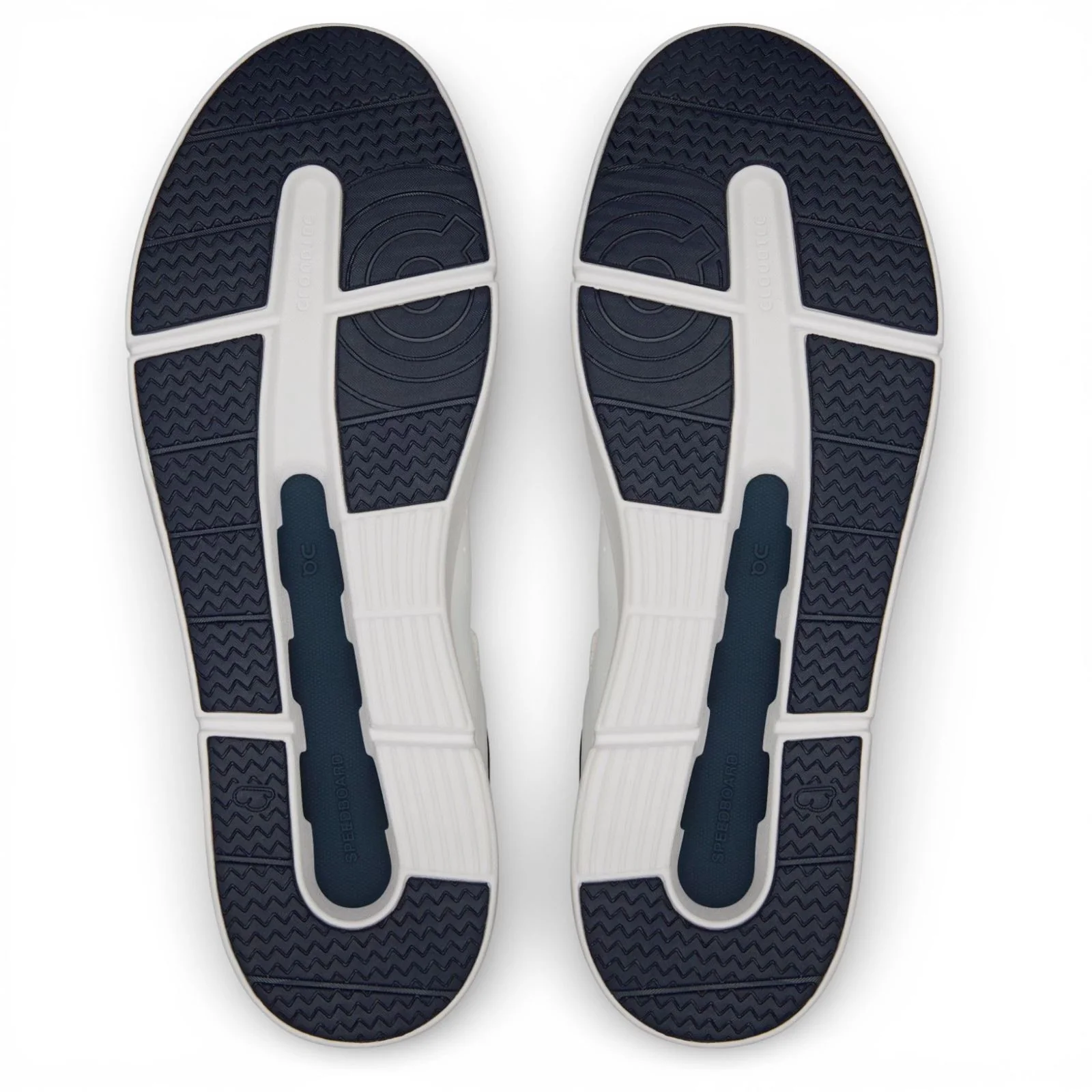 On The Roger Advantage Helion™ Superfoam Mens Tennis Shoes - Image 4