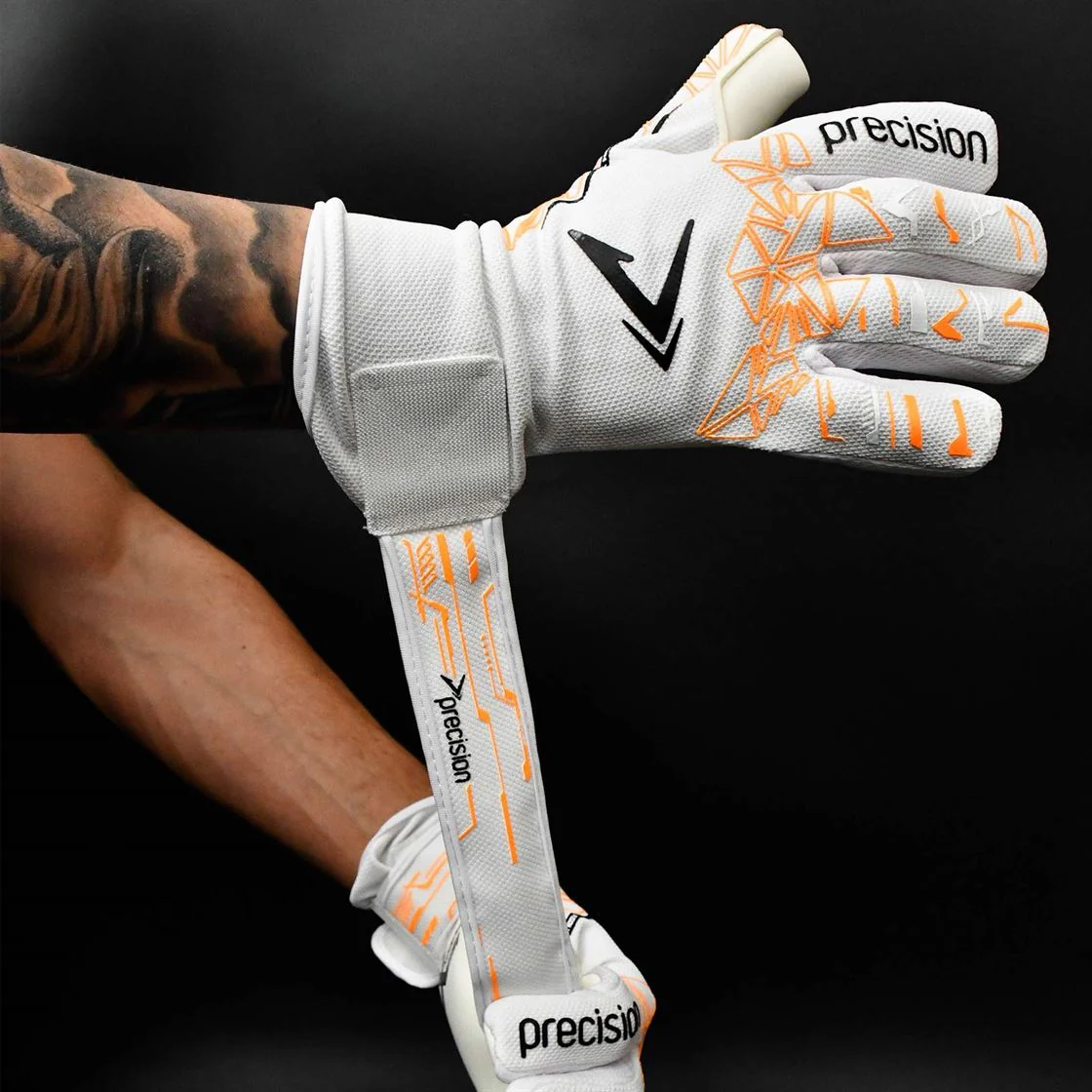 Precision Junior Fusion X Pro Lite Giga Goalkeeper Gloves - Image 5