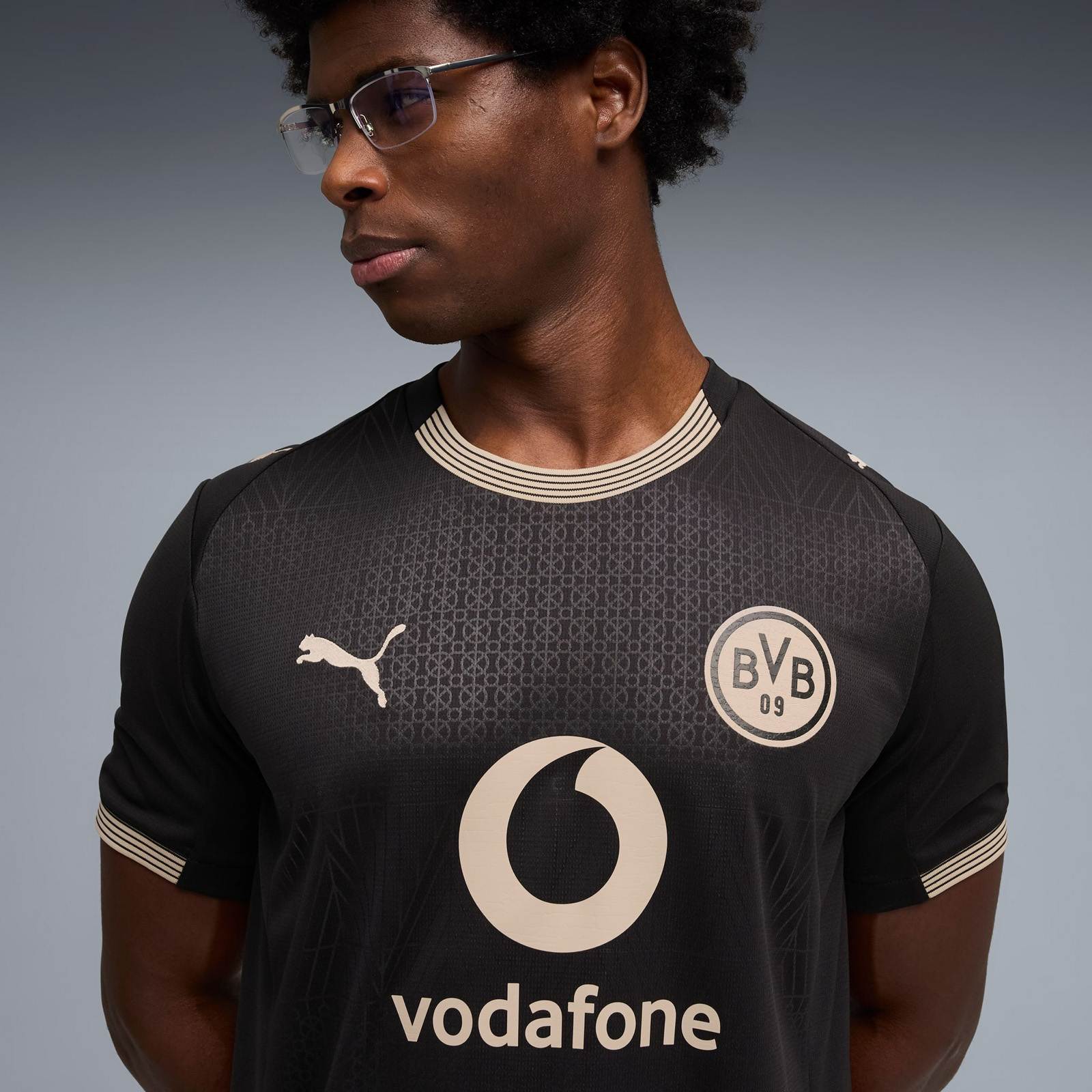 Puma BVB Football 2025/26 Mens Special Edition Jersey - Image 6