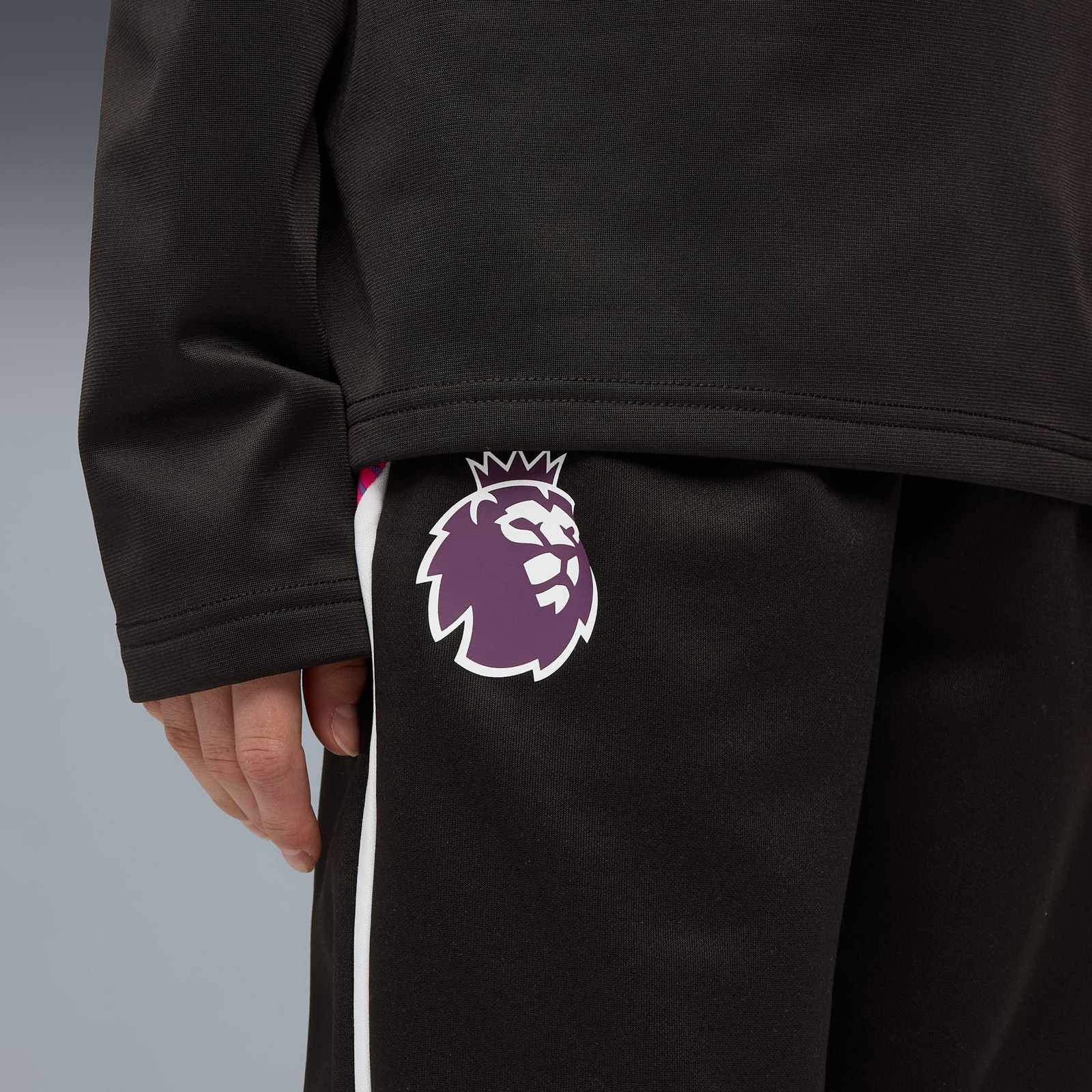 Puma Brilliance Premier League Football 2025/26 Kids Pant - Image 3