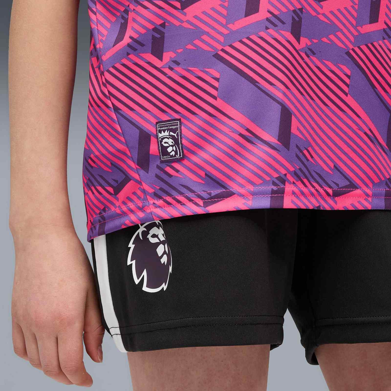 Puma Brilliance Premier League Football 2025/26 Kids Short - Image 3