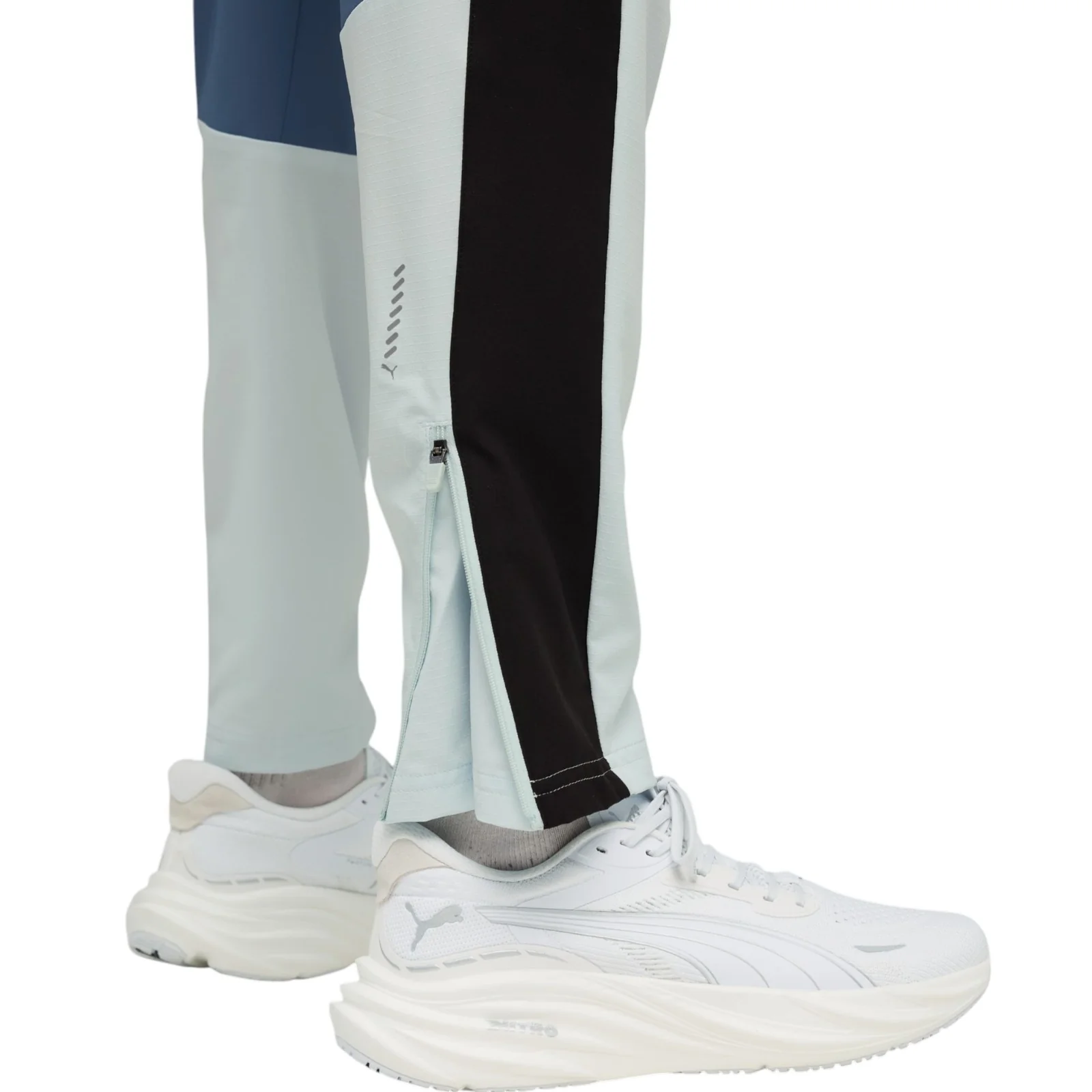 Puma RUN ULTRAWAVE Mens Regular-Fit Pants - Image 4