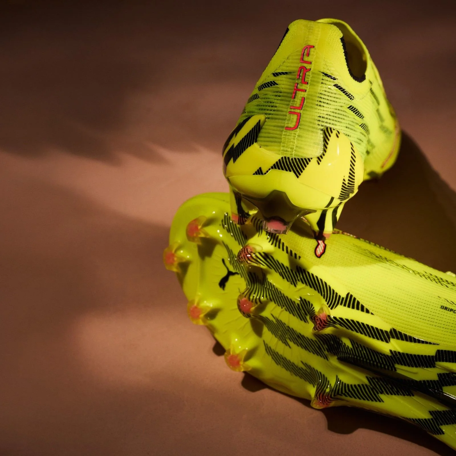 PUMA Ultra 6 Ultimate Adults Firm Ground Football Boots - Image 11