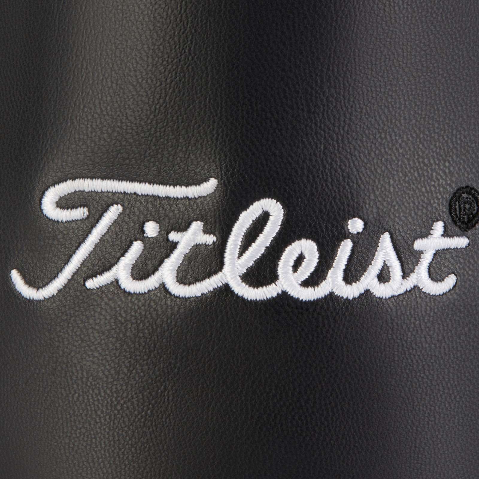 Titleist Classic Golf Professionals Valuables Pouch - Image 3