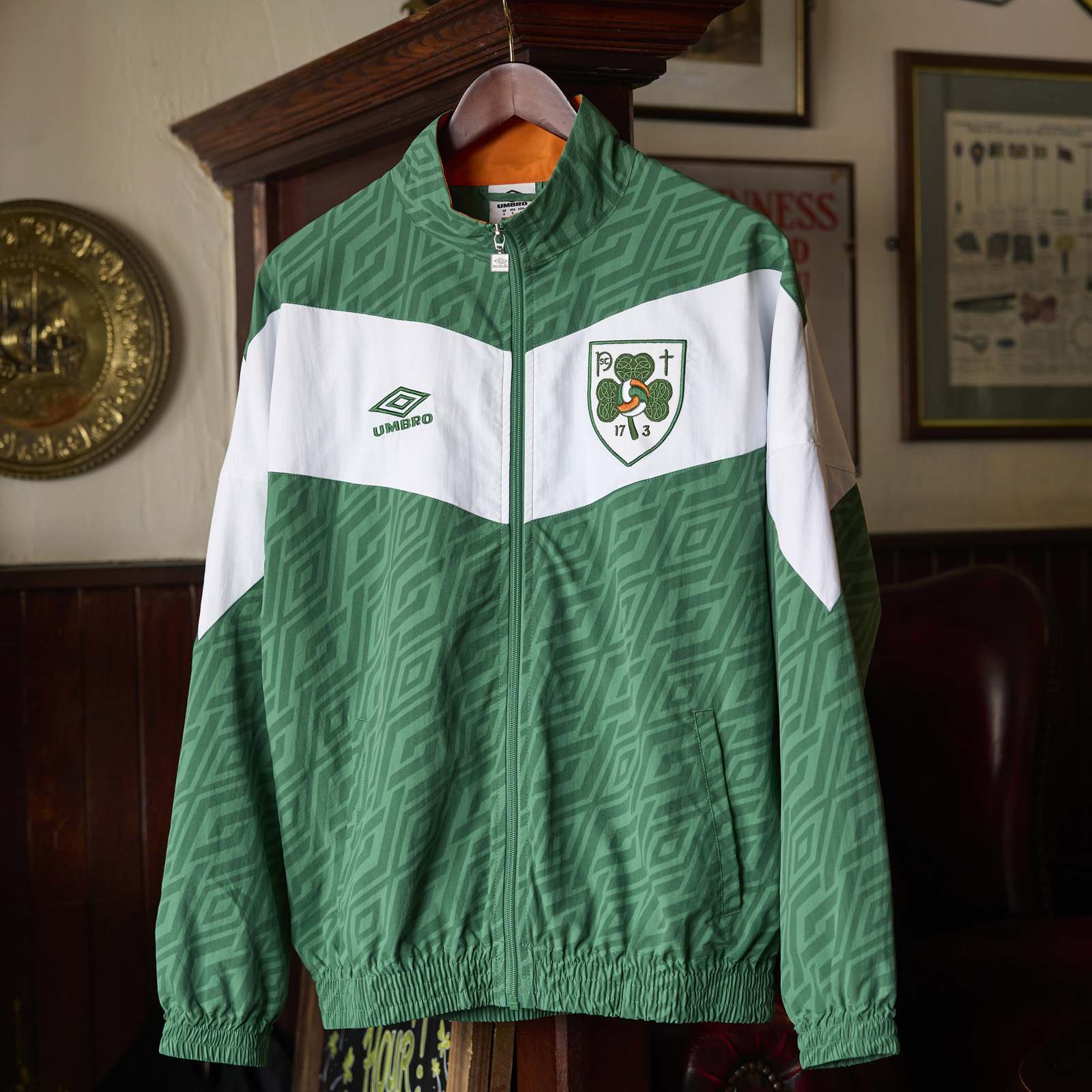 Umbro 17-3 2026 Adults Full-Zip Football Track Jacket - Image 5