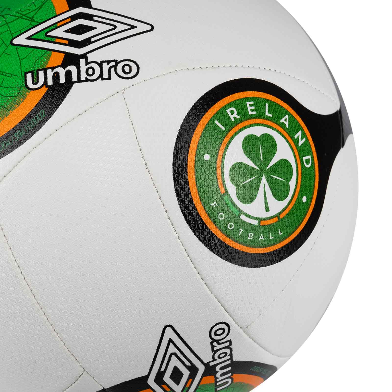 Umbro FAI Ireland 2026 Neo Swerve Football - Size 5 - Image 3