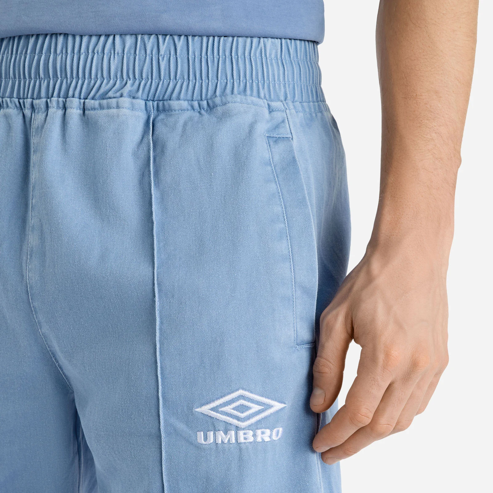 Umbro Legendary Iconic Drill Mens Regular-Fit Pant - Image 3