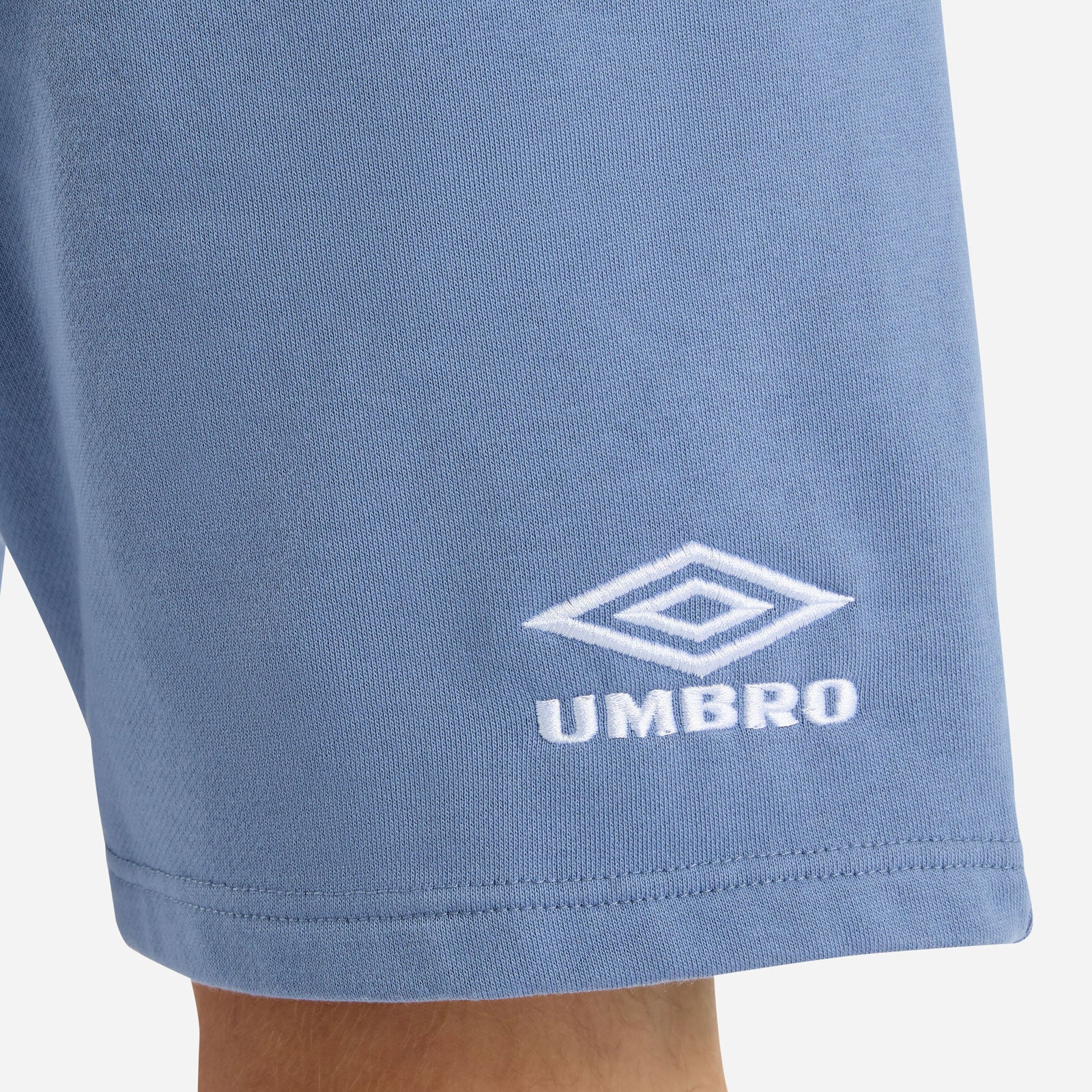 Umbro Legendary Iconic Drill Mens Relaxed-Fit Short - Image 3