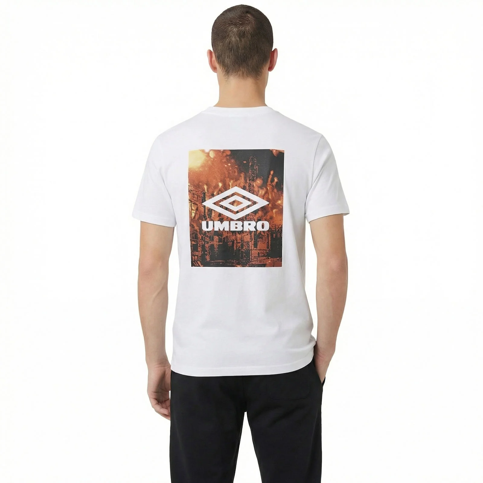 Umbro Industry Graphic Mens Short Sleeved Training T-Shirt - Image 2